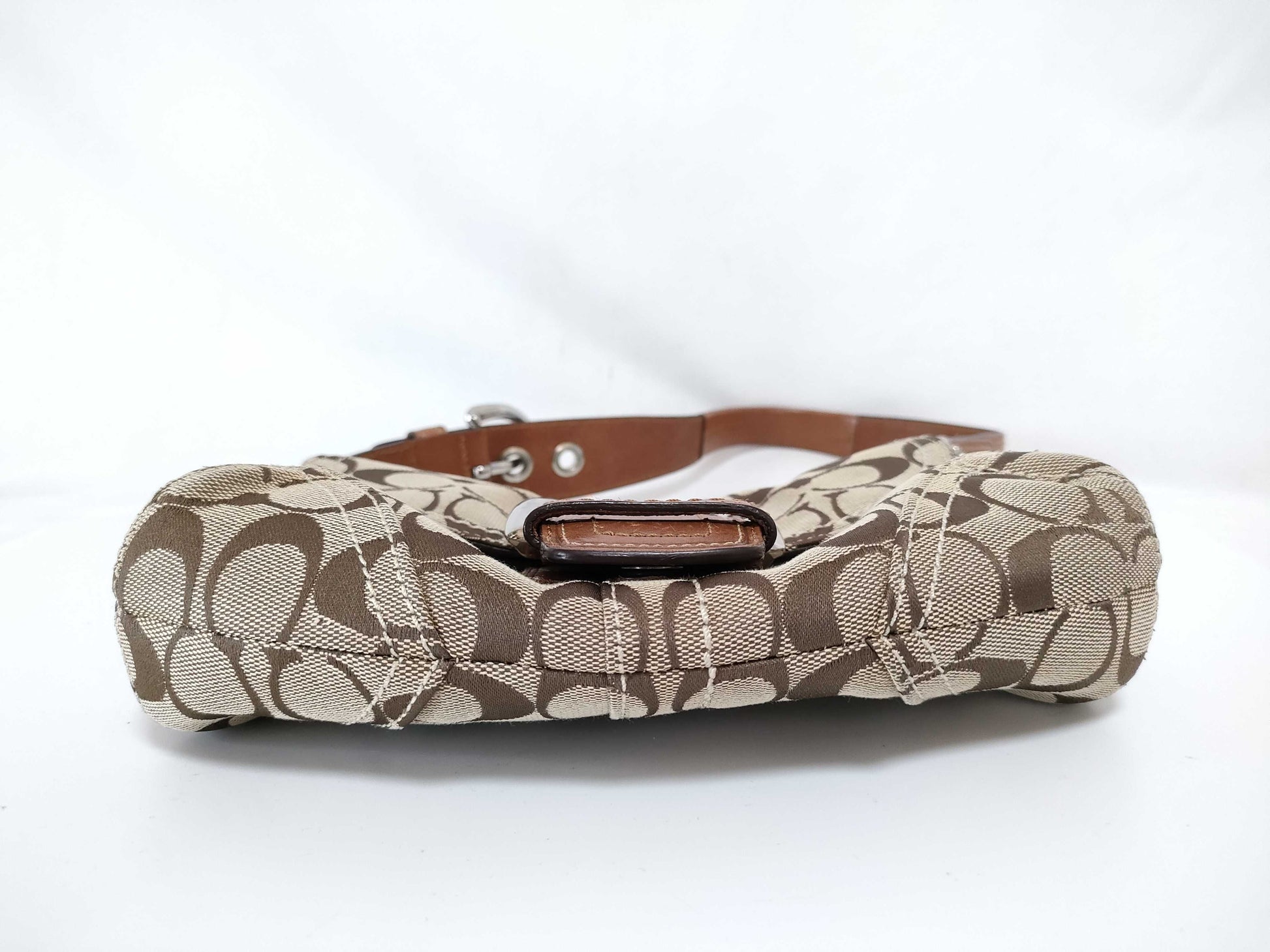 COACH Signature Soho Signature Canvas One-Shoulder Bag Brown Shoulder Bag