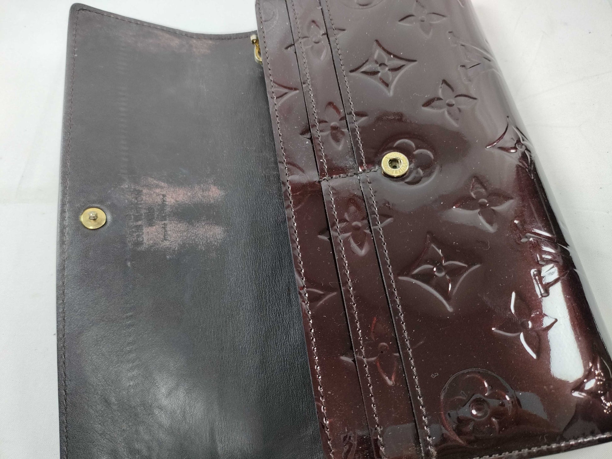 LOUIS VUITTON TN 1102 RFID Unverified Vernis LV Vernis Aultefeuille Sarah Wallet