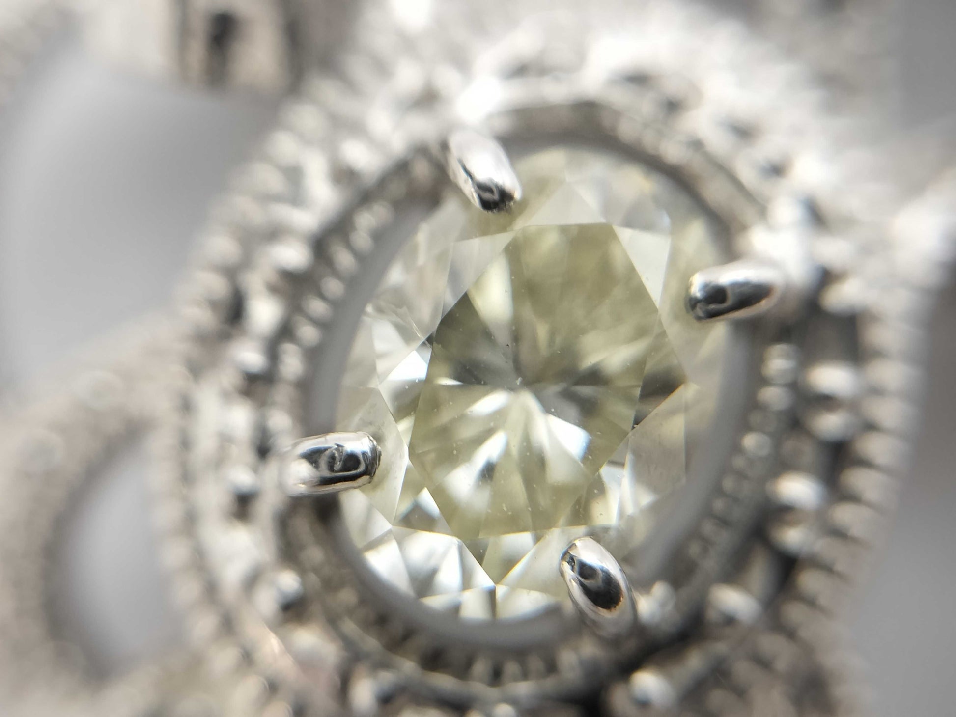D 0.735ct FDD 0.20ct PT900/850 21.3g Necklace 