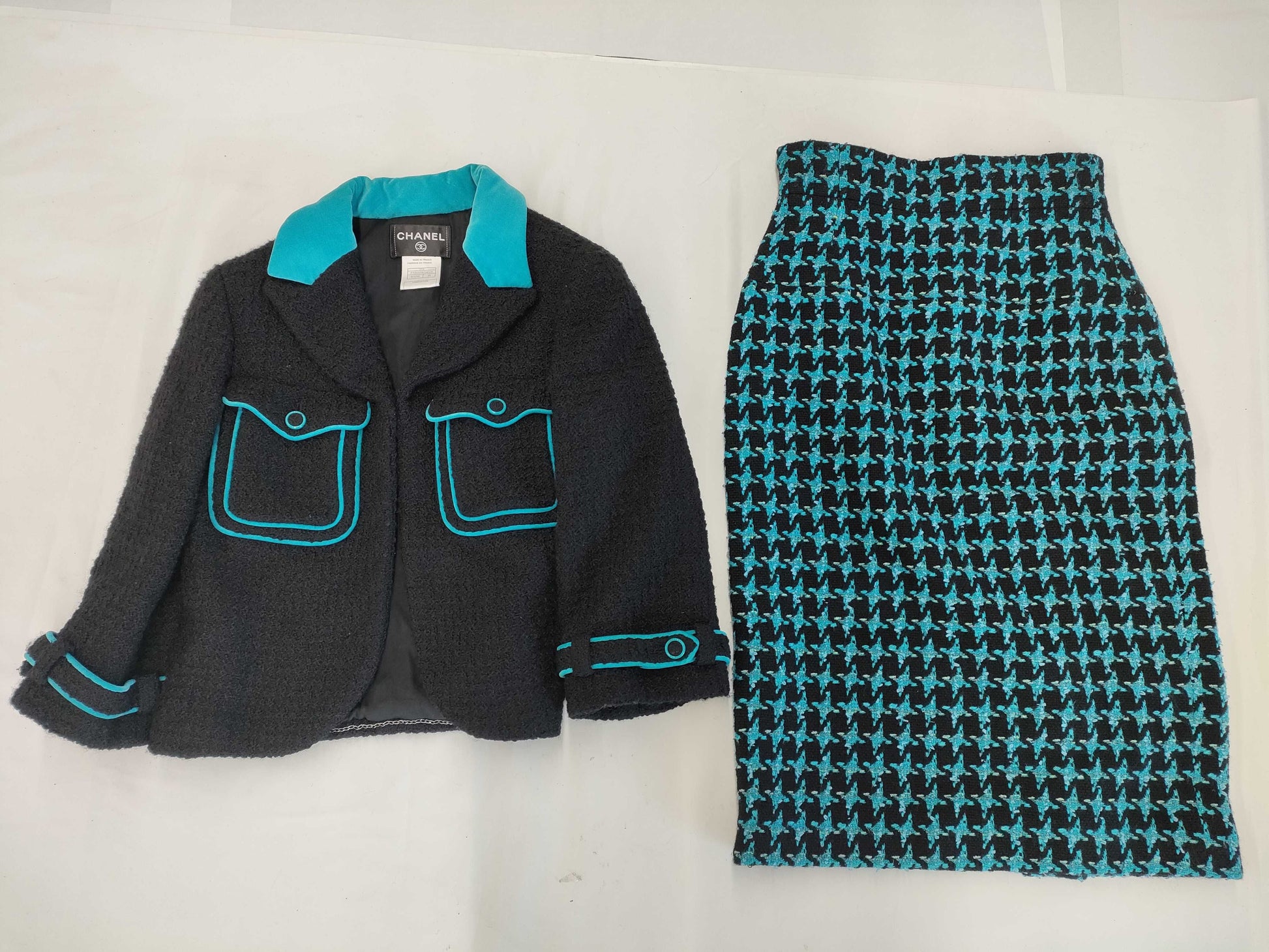 CHANEL Set 07a Size 38 Other Apparel