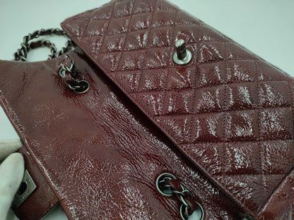 CHANEL Matelasse Single Flap Double Chain Shoulder Bag in Patent Leather, Bordeaux, 12276247