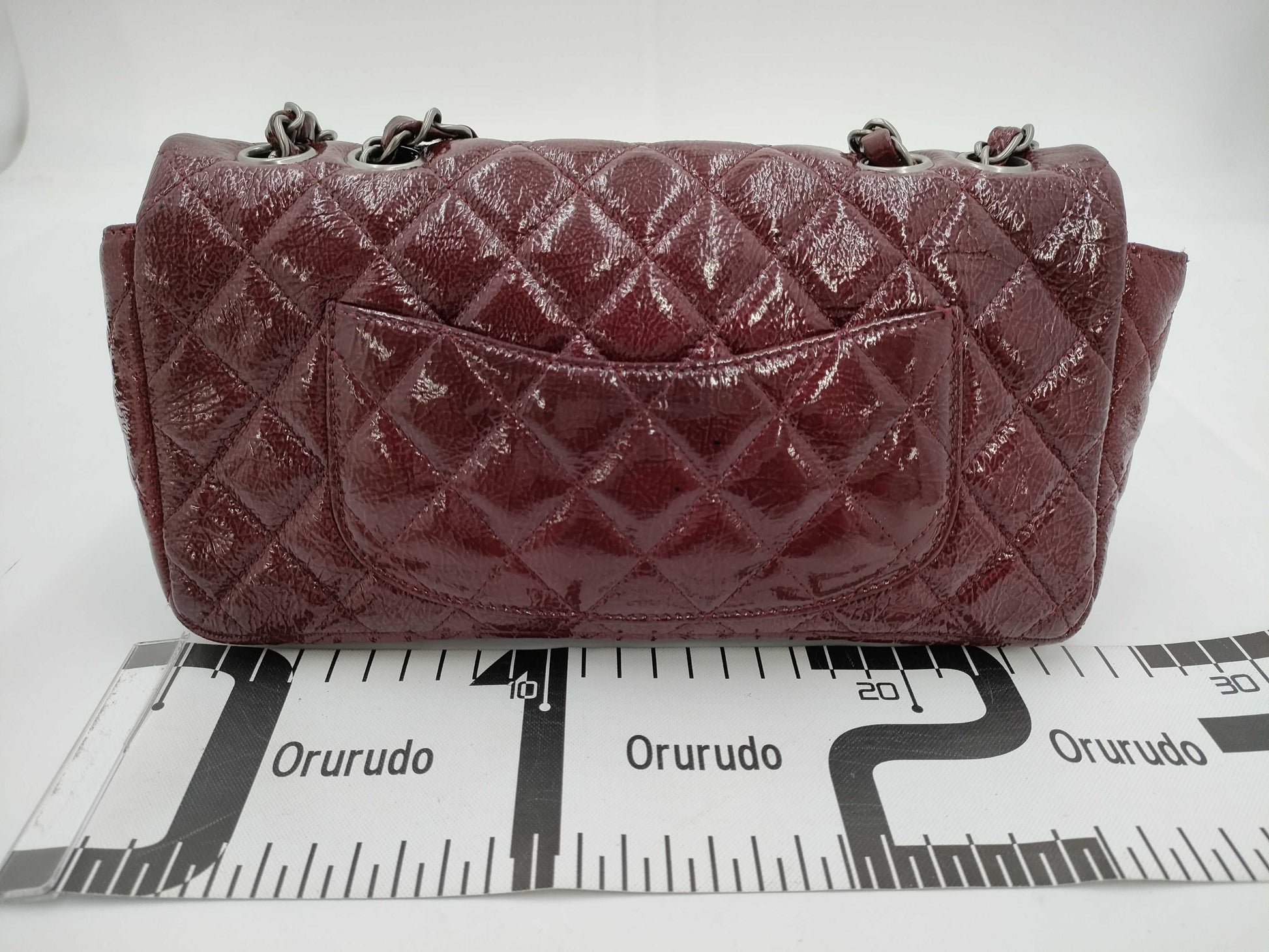 CHANEL Matelasse Single Flap Double Chain Shoulder Bag in Patent Leather, Bordeaux, 12276247
