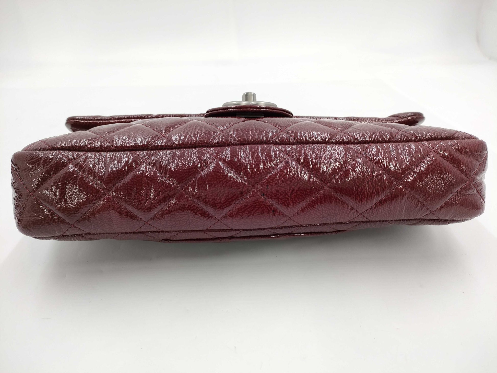 CHANEL Matelasse Single Flap Double Chain Shoulder Bag in Patent Leather, Bordeaux, 12276247