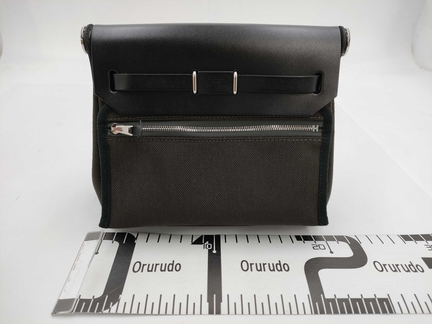 HERMES Air Bag Zip Mini Toile Military x Vache Hunter Black W2024 Shoulder Bag