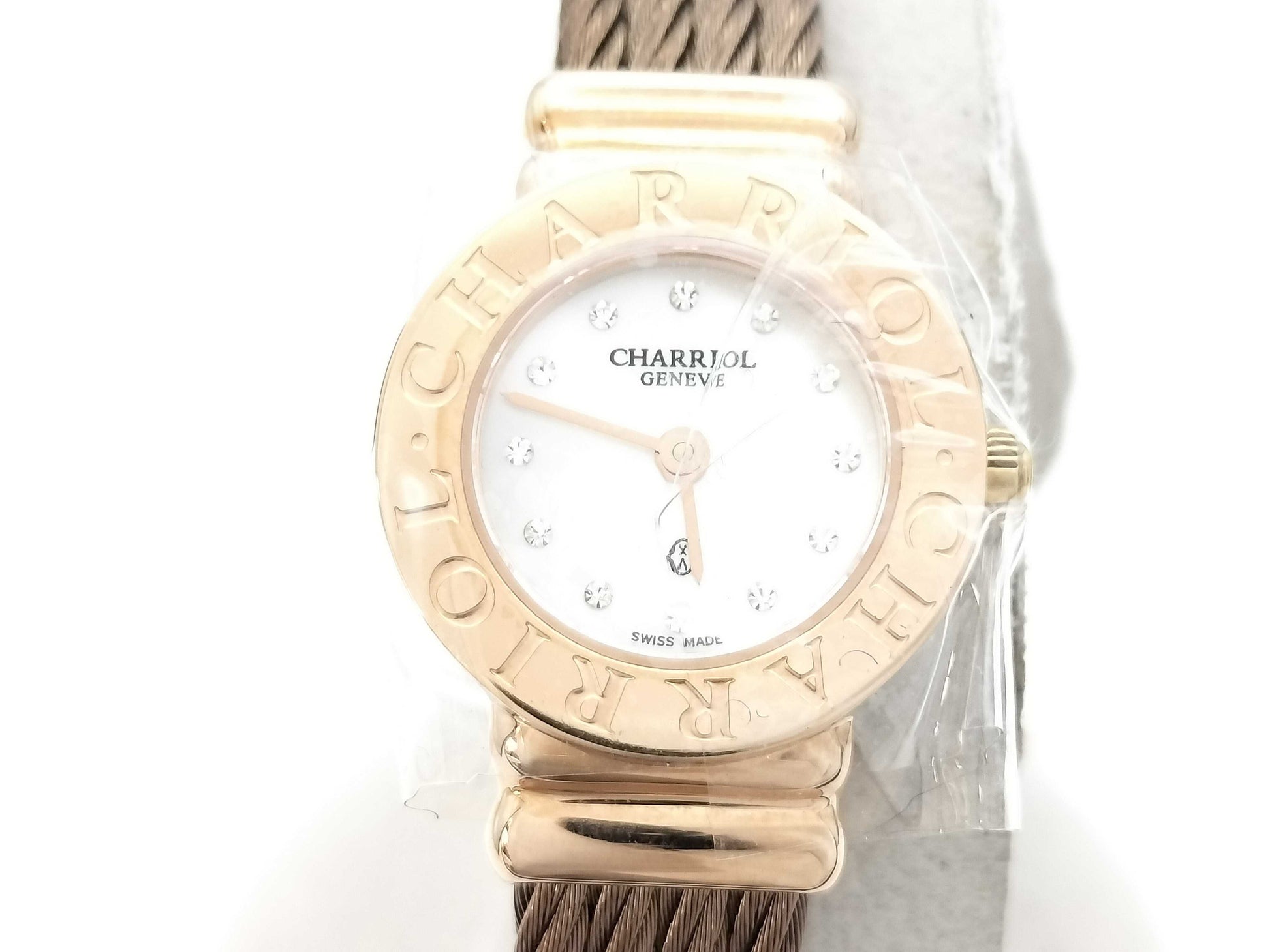 CHARRIOL ST20 04574 Quartz Shell Dial Women's Watch