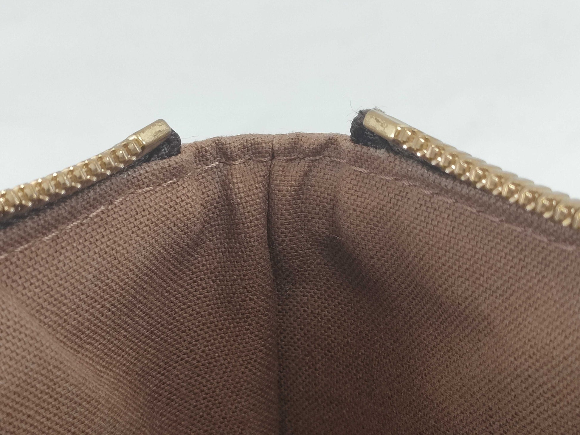 LOUIS VUITTON Monogram Tivoli PM Handbag