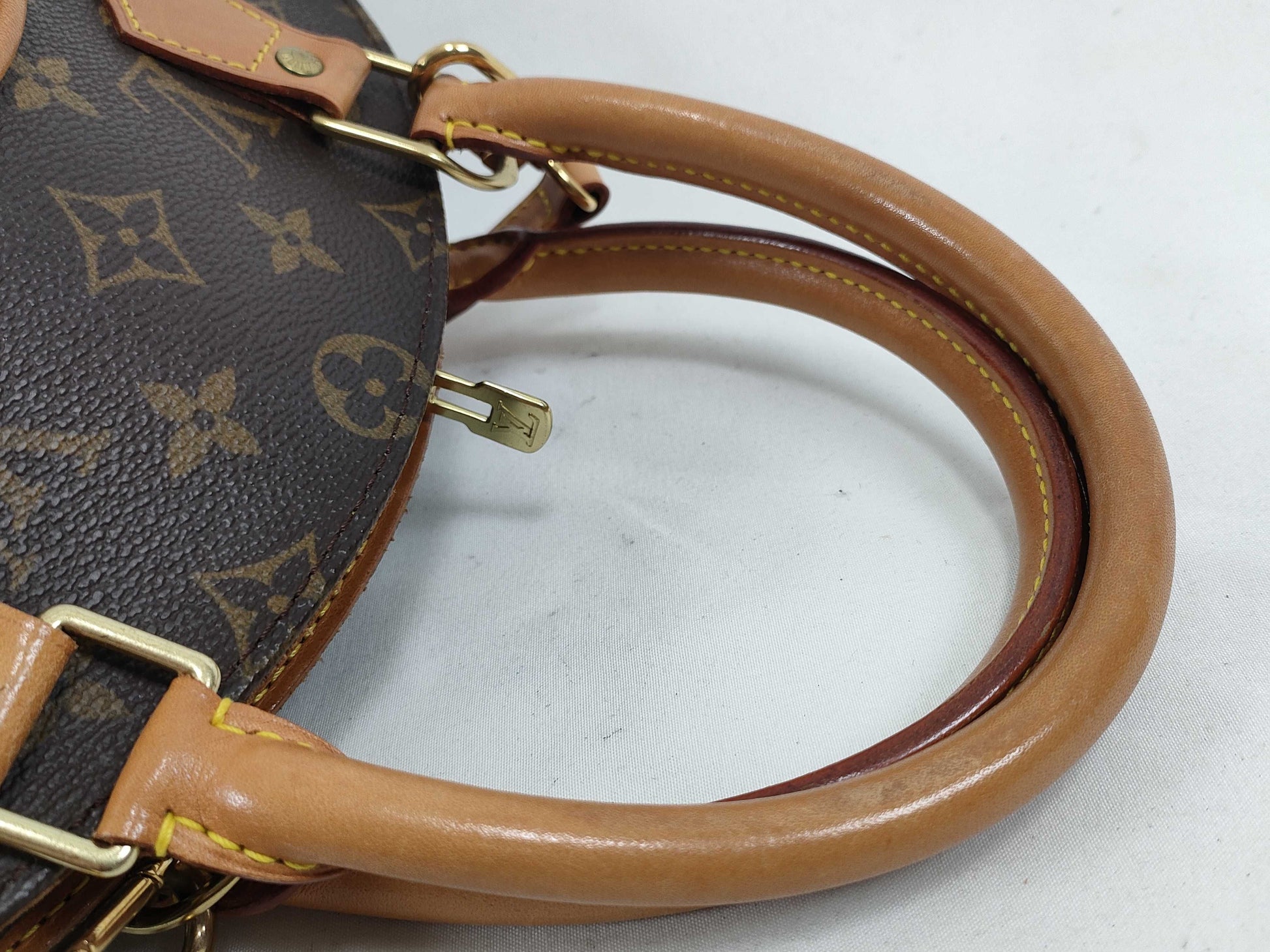 LOUIS VUITTON Monogram Ellipse Handbag