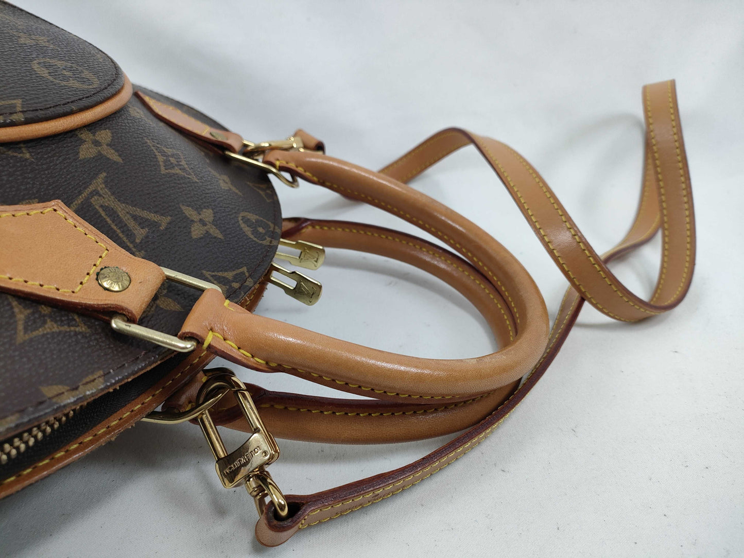 LOUIS VUITTON Monogram Ellipse Handbag