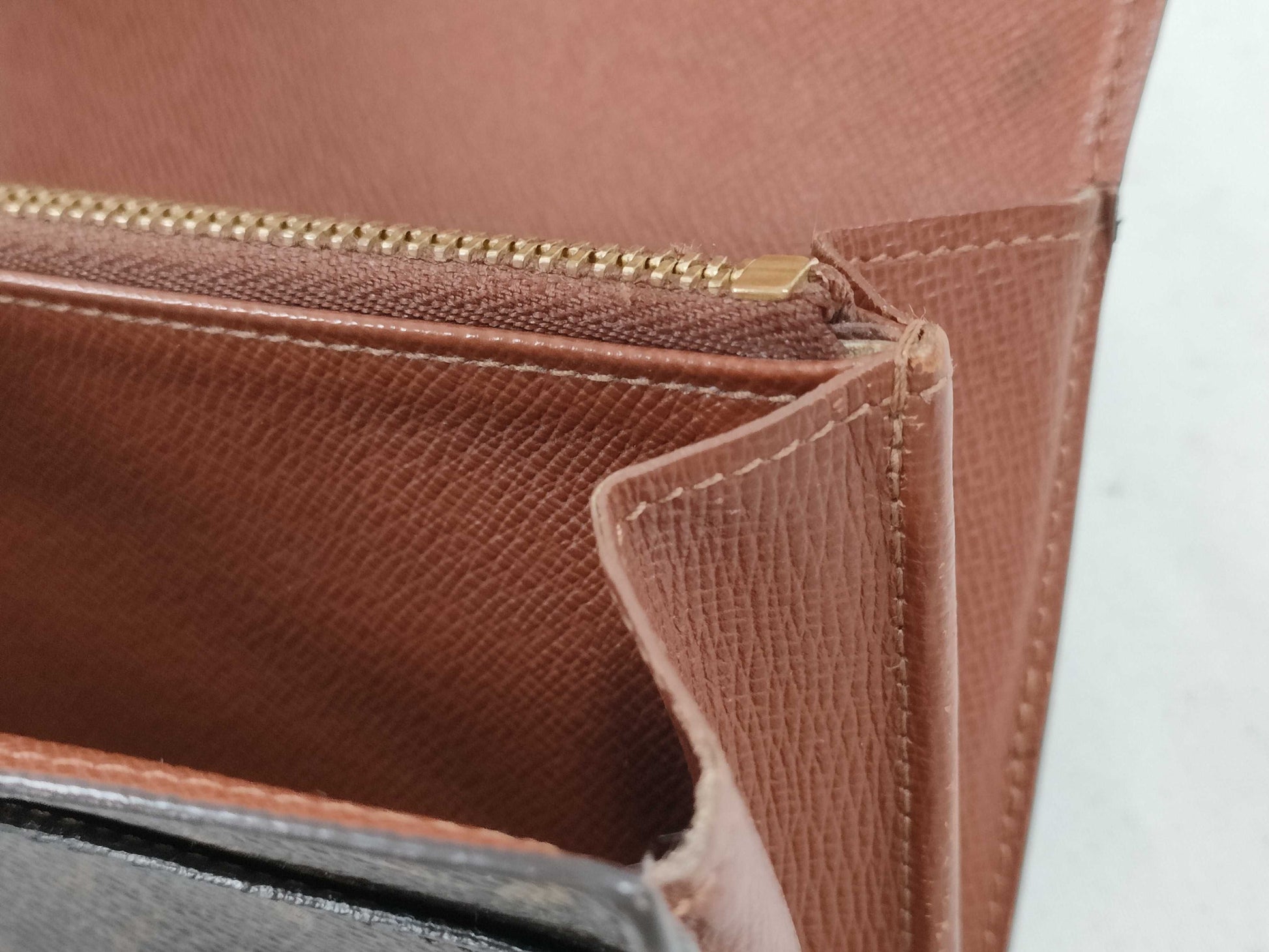 LOUIS VUITTON Monogram LOUIS VUITTON Louis Vuitton Portefeuille Sarah M61734 Monogram Long Wallet