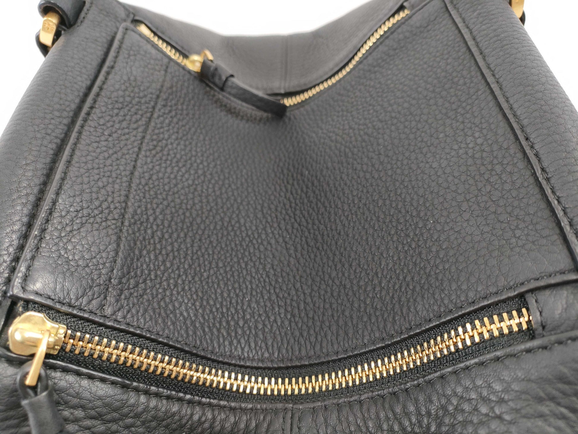 Tory Burch Tory Burch Handbag Leather Half Moon Black Handbag
