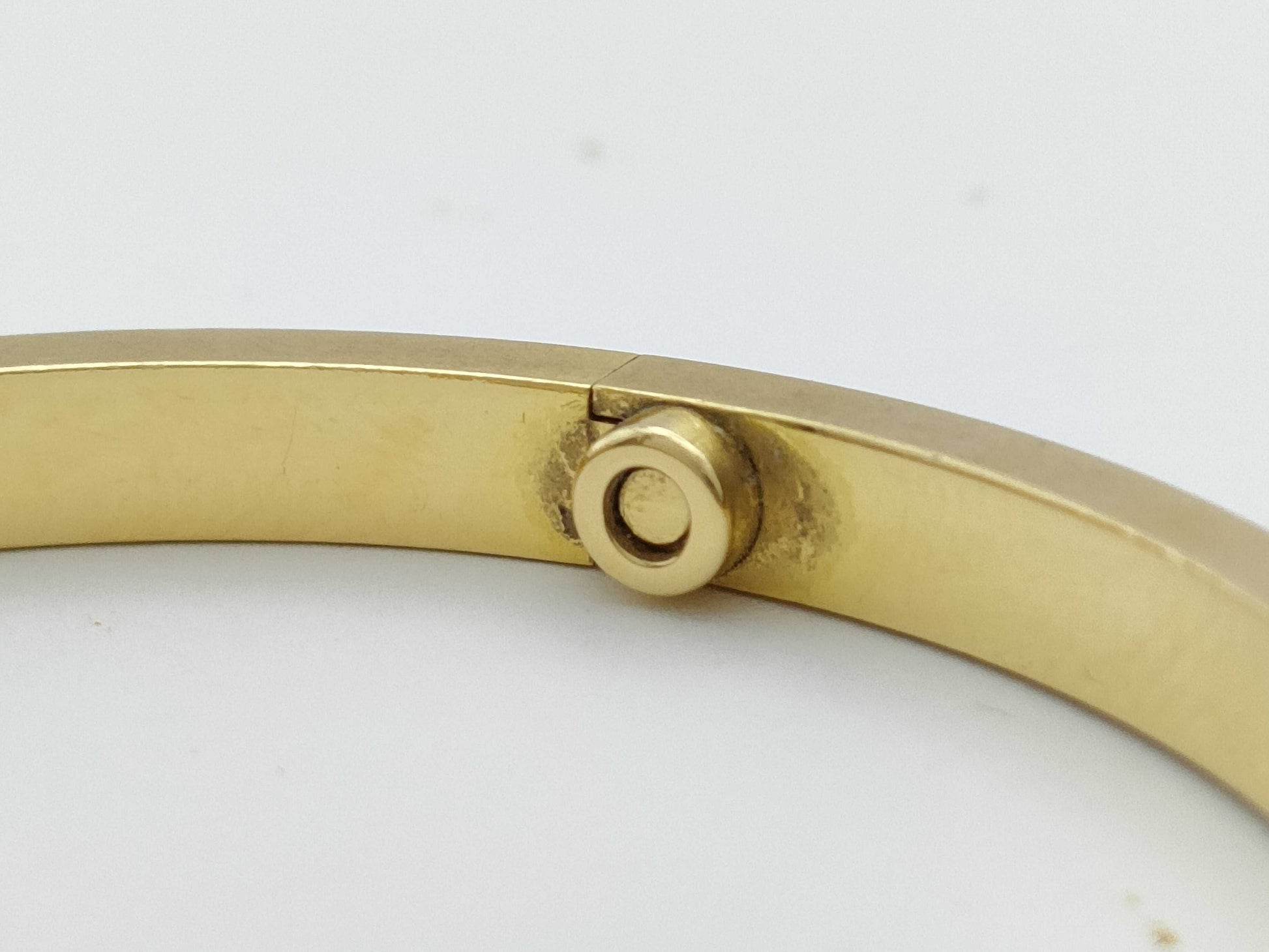 Cartier Love Bracelet Small #16 Yellow Gold AU750 18.3g Bracelet/Bangle 