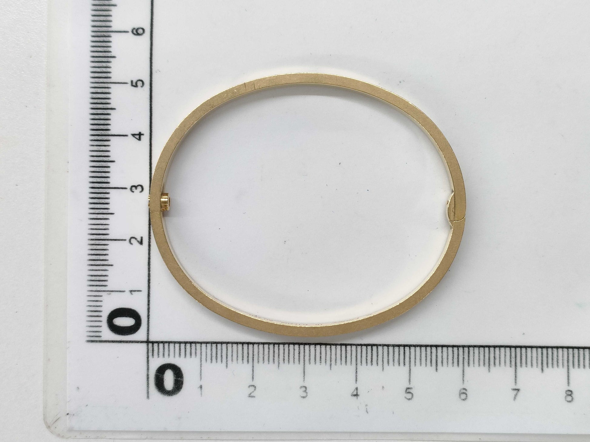 Cartier Love Bracelet Small #16 Yellow Gold AU750 18.3g Bracelet/Bangle 