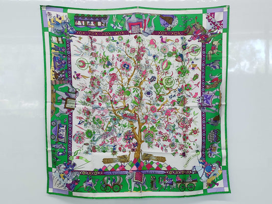 HERMES HERMES Carré 90 "Dazzling India" Scarf