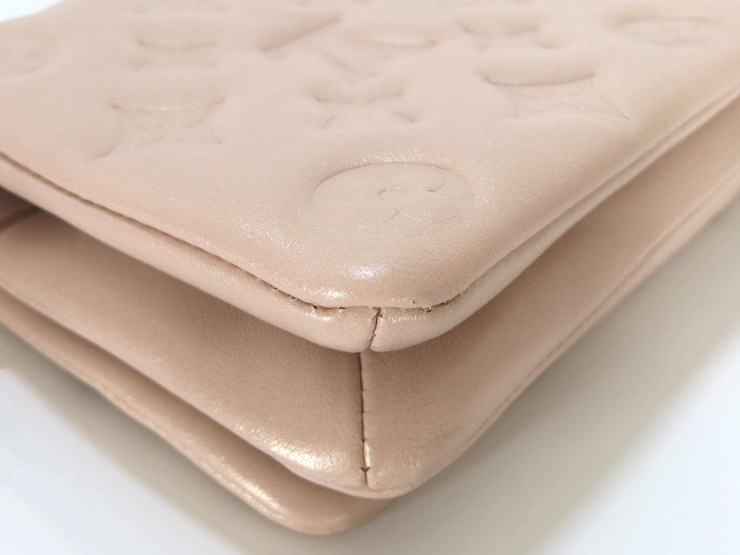 LOUIS VUITTON RFID Verified Fall in Love Pochette Coussin Pink M80834 RFID Shoulder Bag