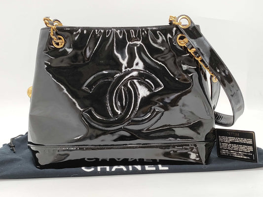CHANEL Coco Mark Enamel Chain Tote 2677051 Tote Bag