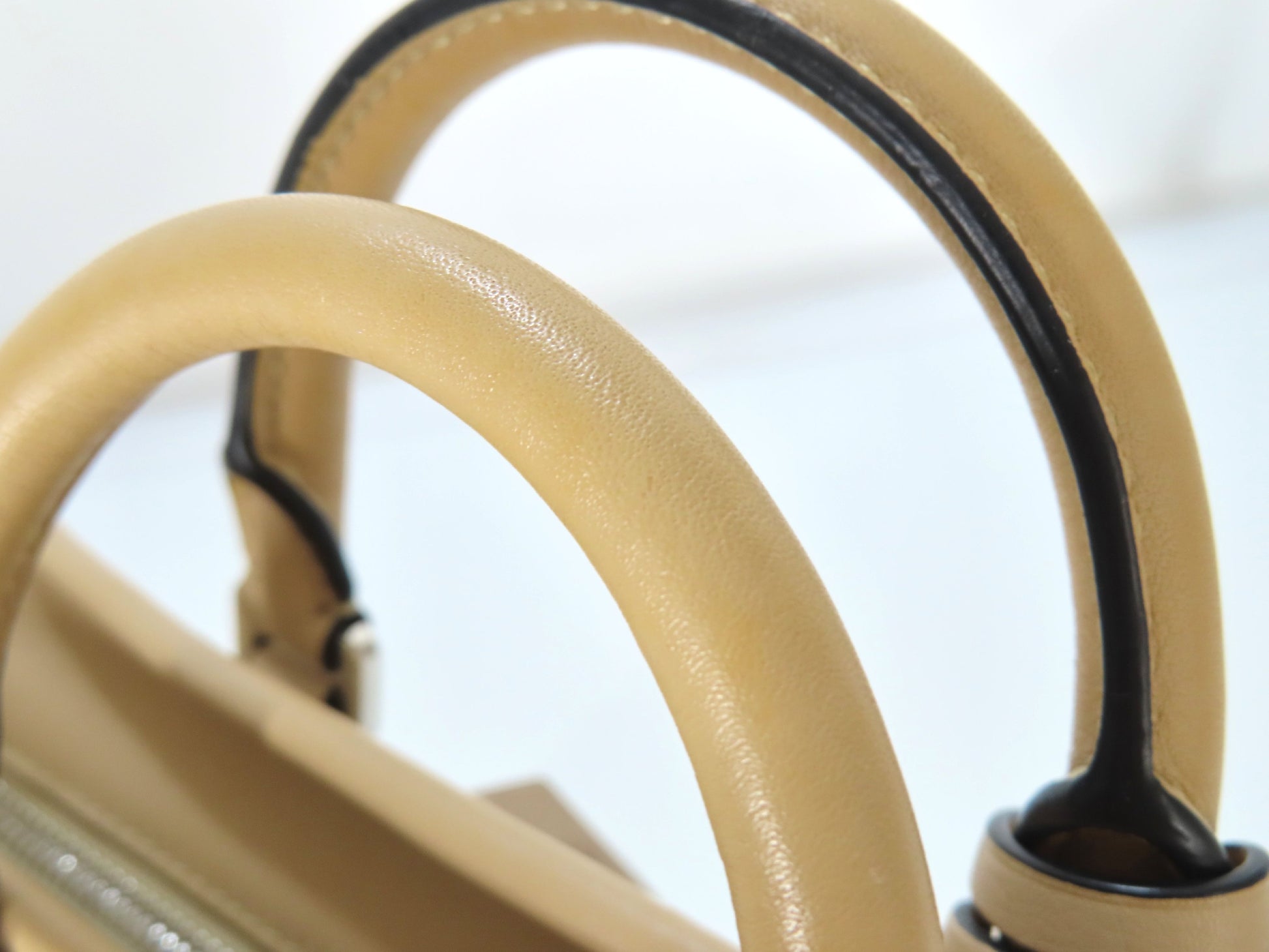 LOEWE Amazona 23 352.30. N71 Leather Beige 2-Way Handbag