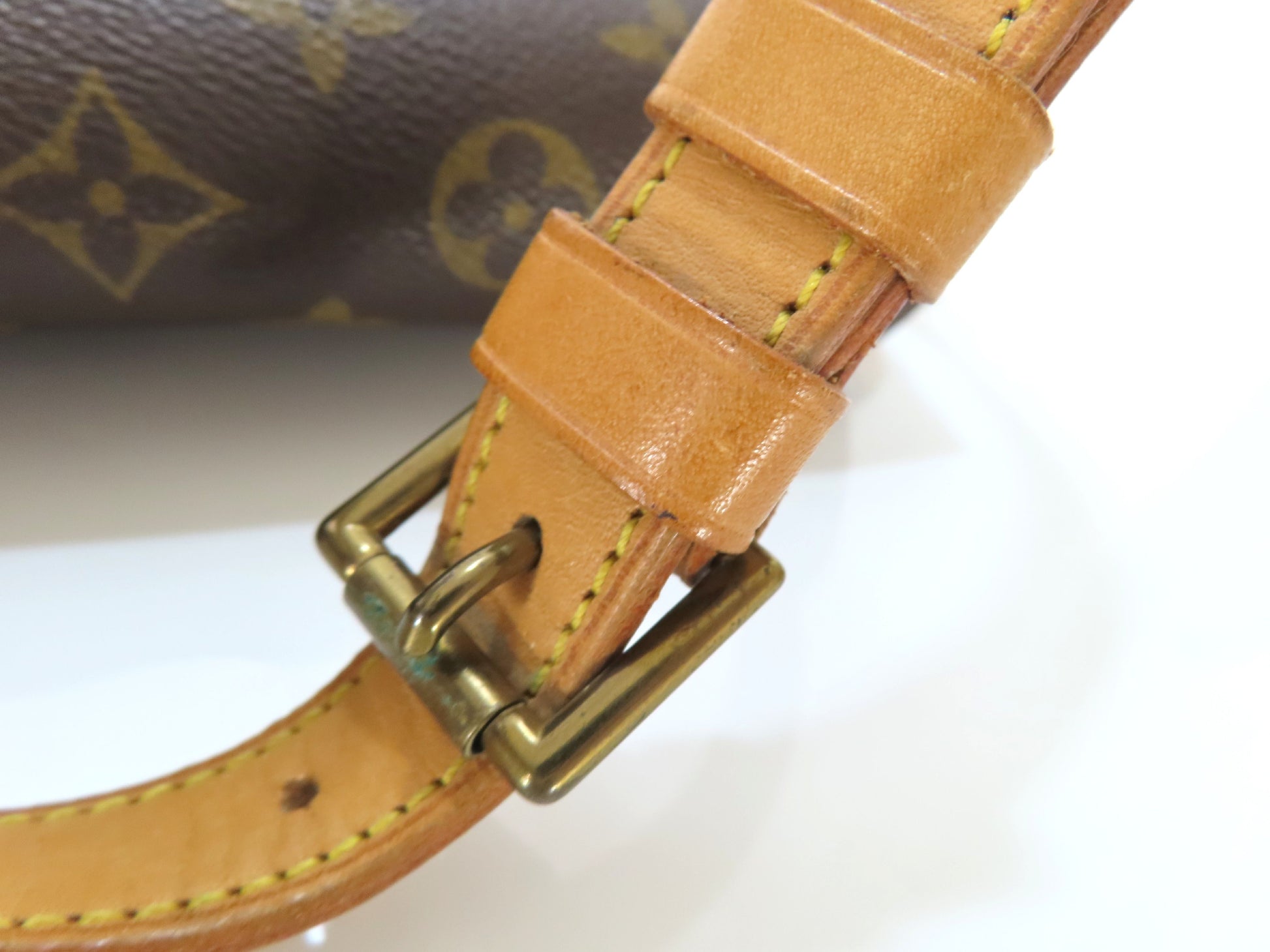 LOUIS VUITTON Monogram Saint-Cloud M51242 TH0953 Shoulder Bag