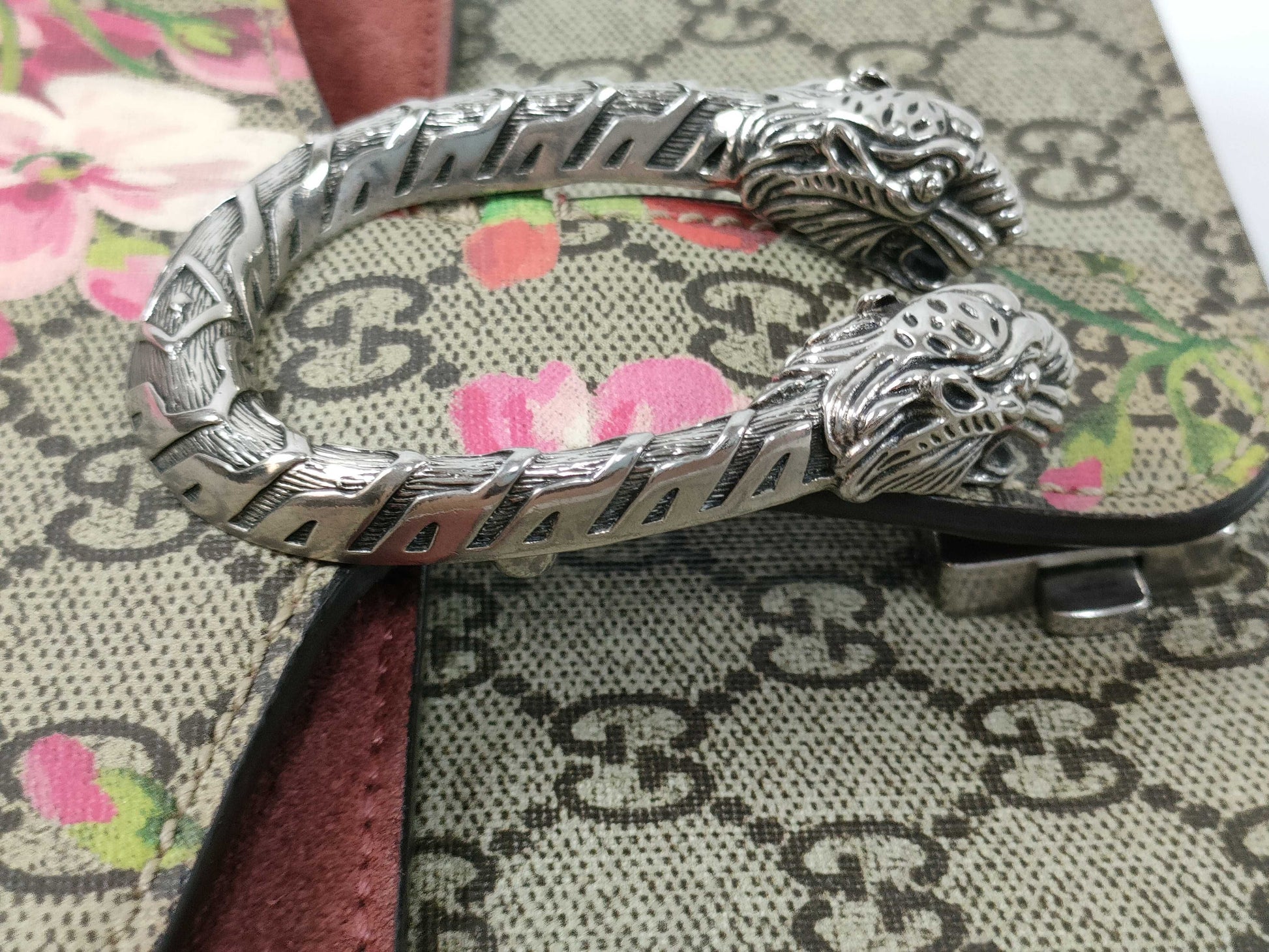 GUCCI Gucci Dionysus Shoulder Bag Shoulder Bag