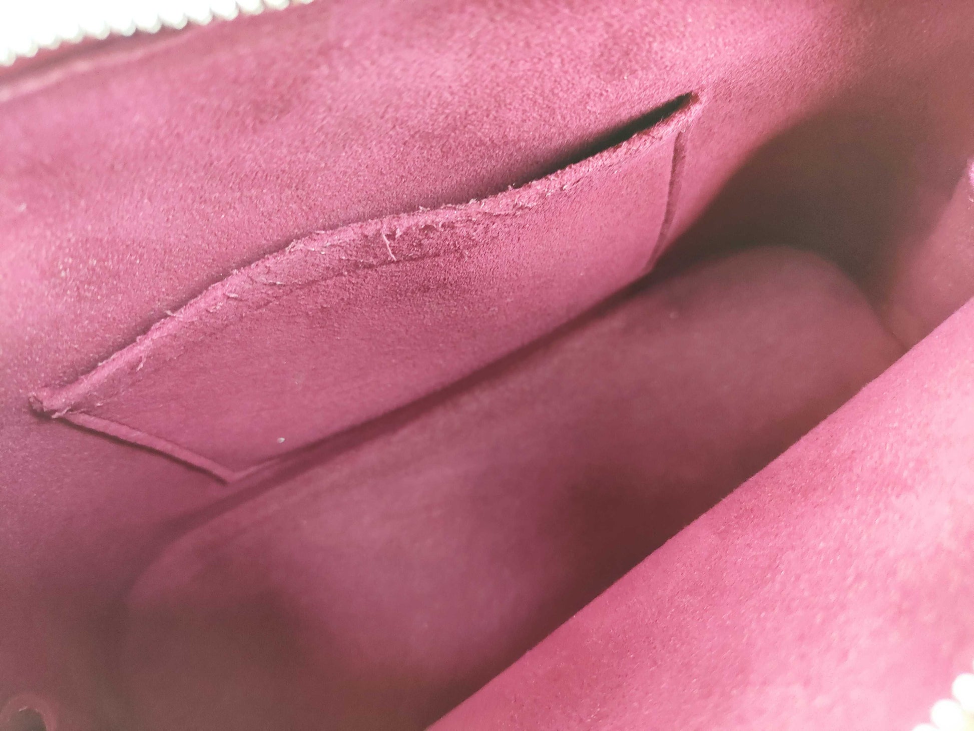 LOUIS VUITTON MI 0154 Epi Louis Vuitton Alma BB Handbag