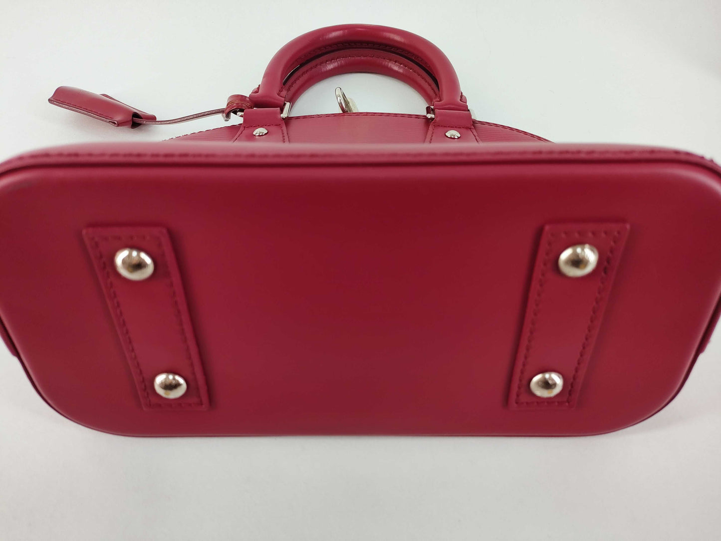 LOUIS VUITTON MI 0154 Epi Louis Vuitton Alma BB Handbag