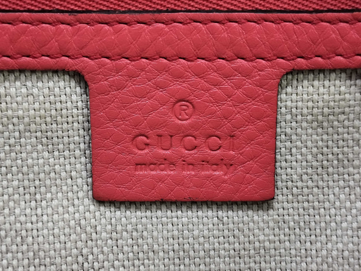 GUCCI Soho Gucci Camera Bag Shoulder Bag