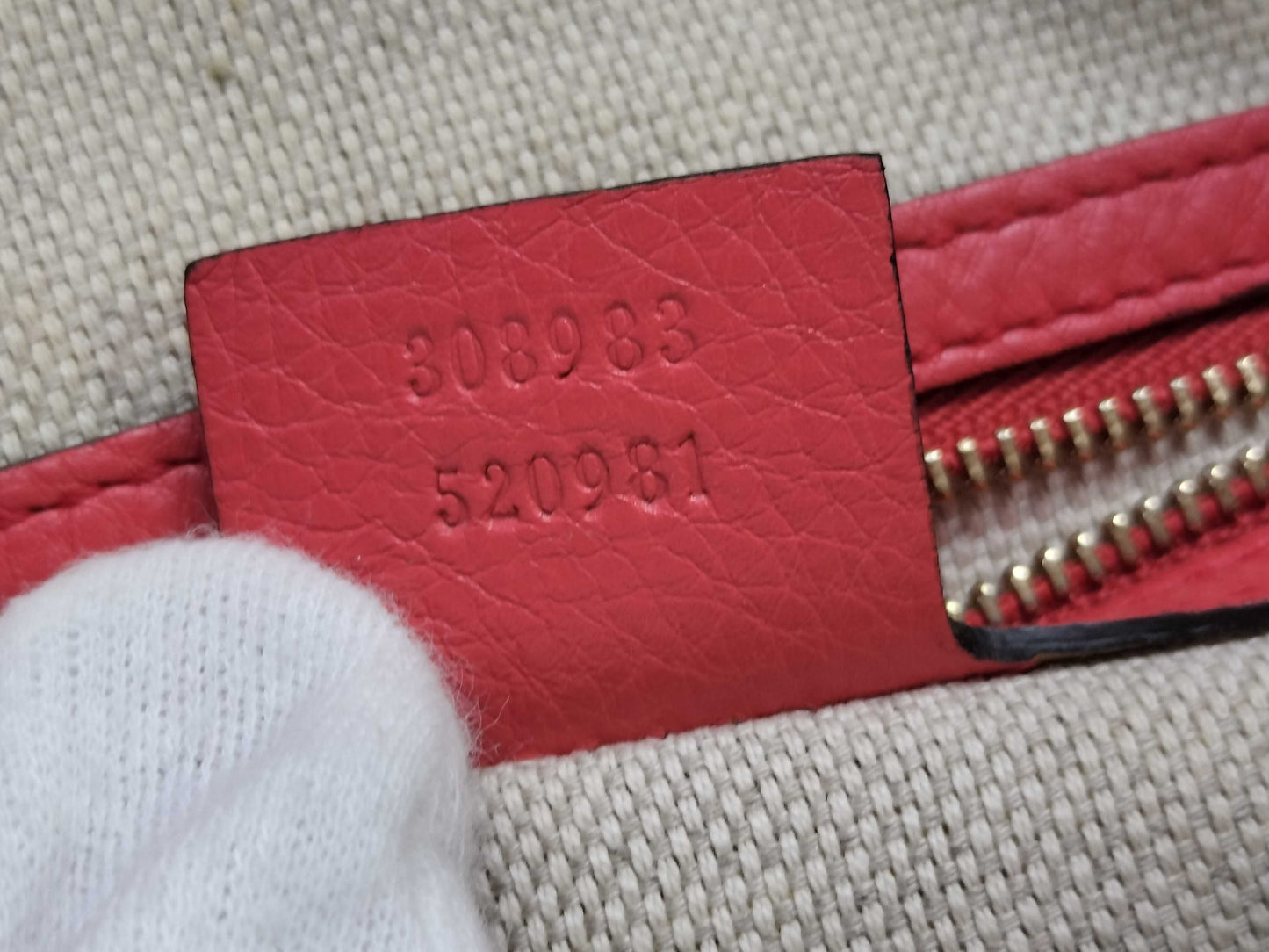 GUCCI Soho Gucci Camera Bag Shoulder Bag
