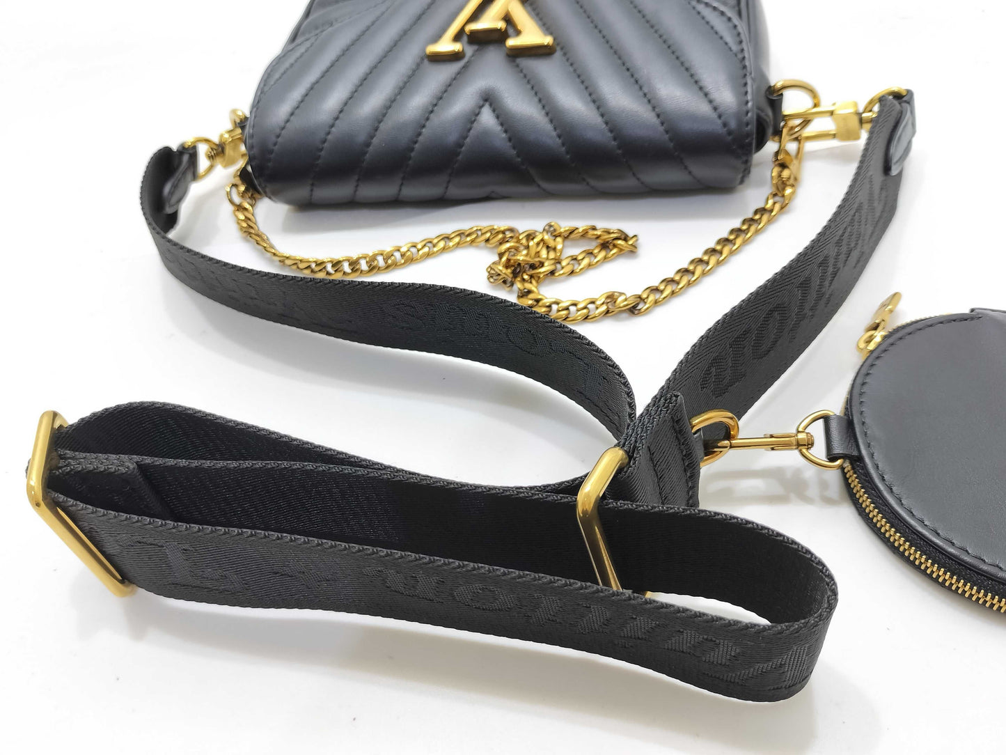 LOUIS VUITTON RFID Verified Louis Vuitton New Wave Shoulder Bag