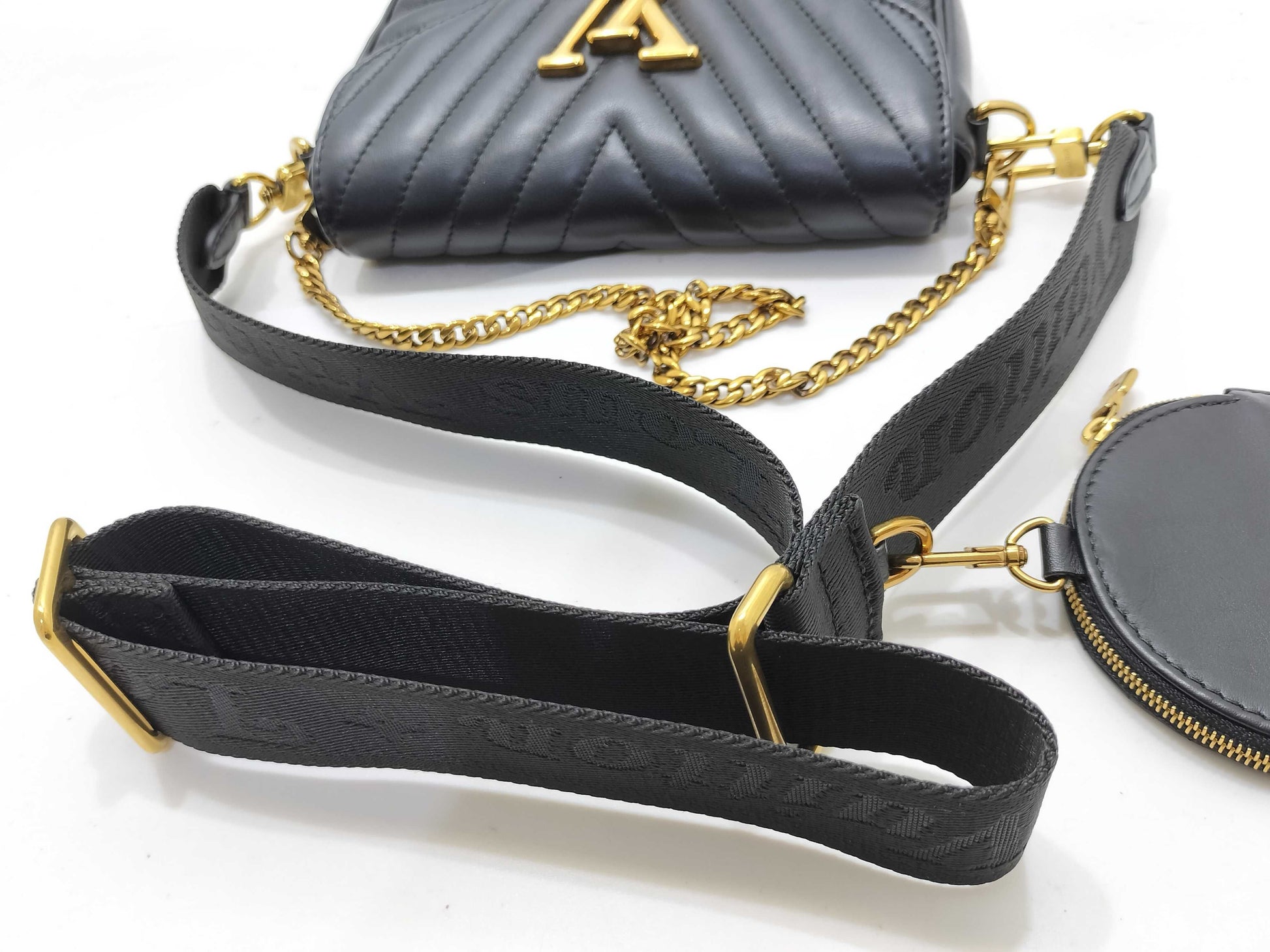 LOUIS VUITTON RFID Verified Louis Vuitton New Wave Shoulder Bag