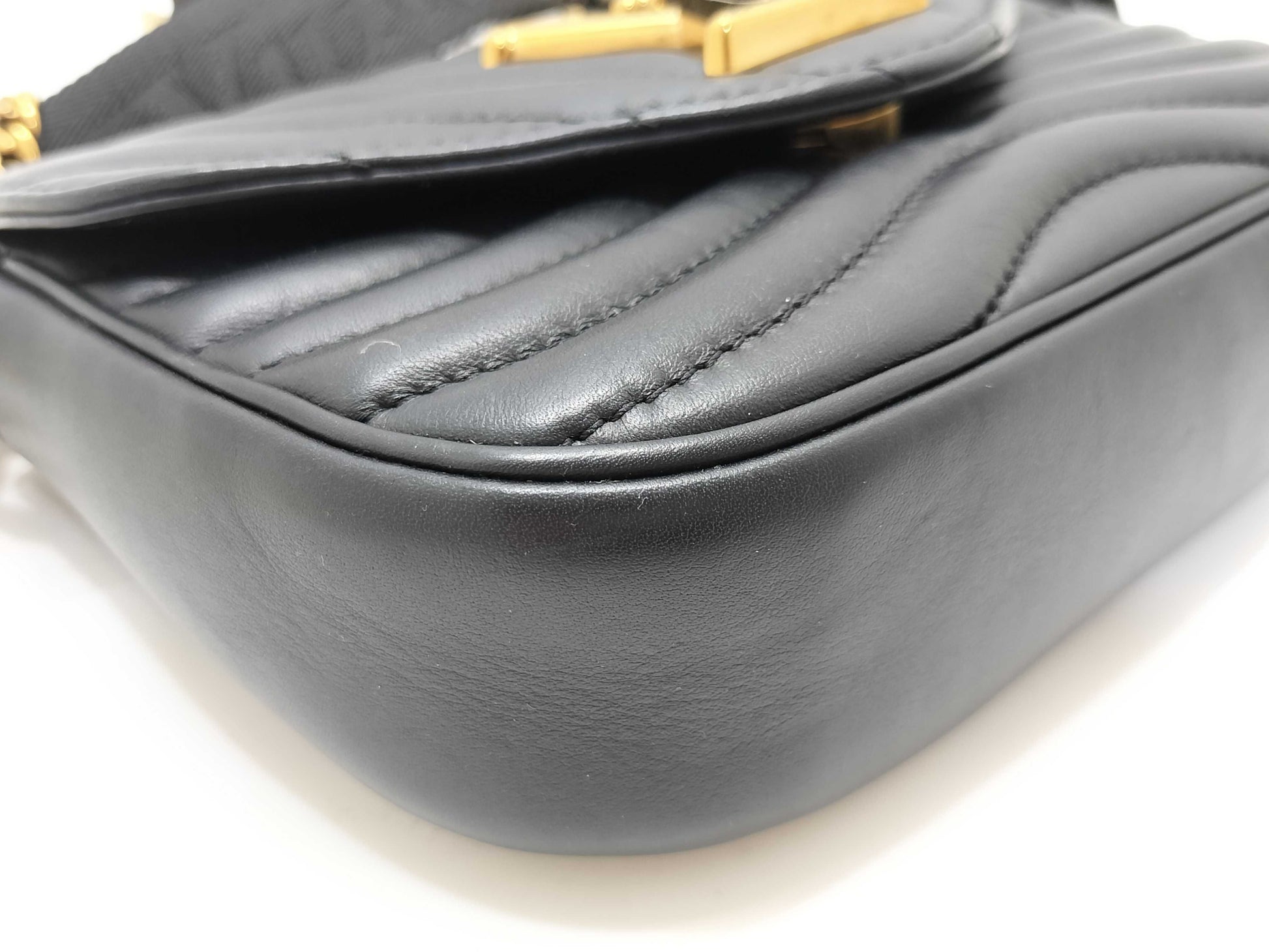 LOUIS VUITTON RFID Verified Louis Vuitton New Wave Shoulder Bag