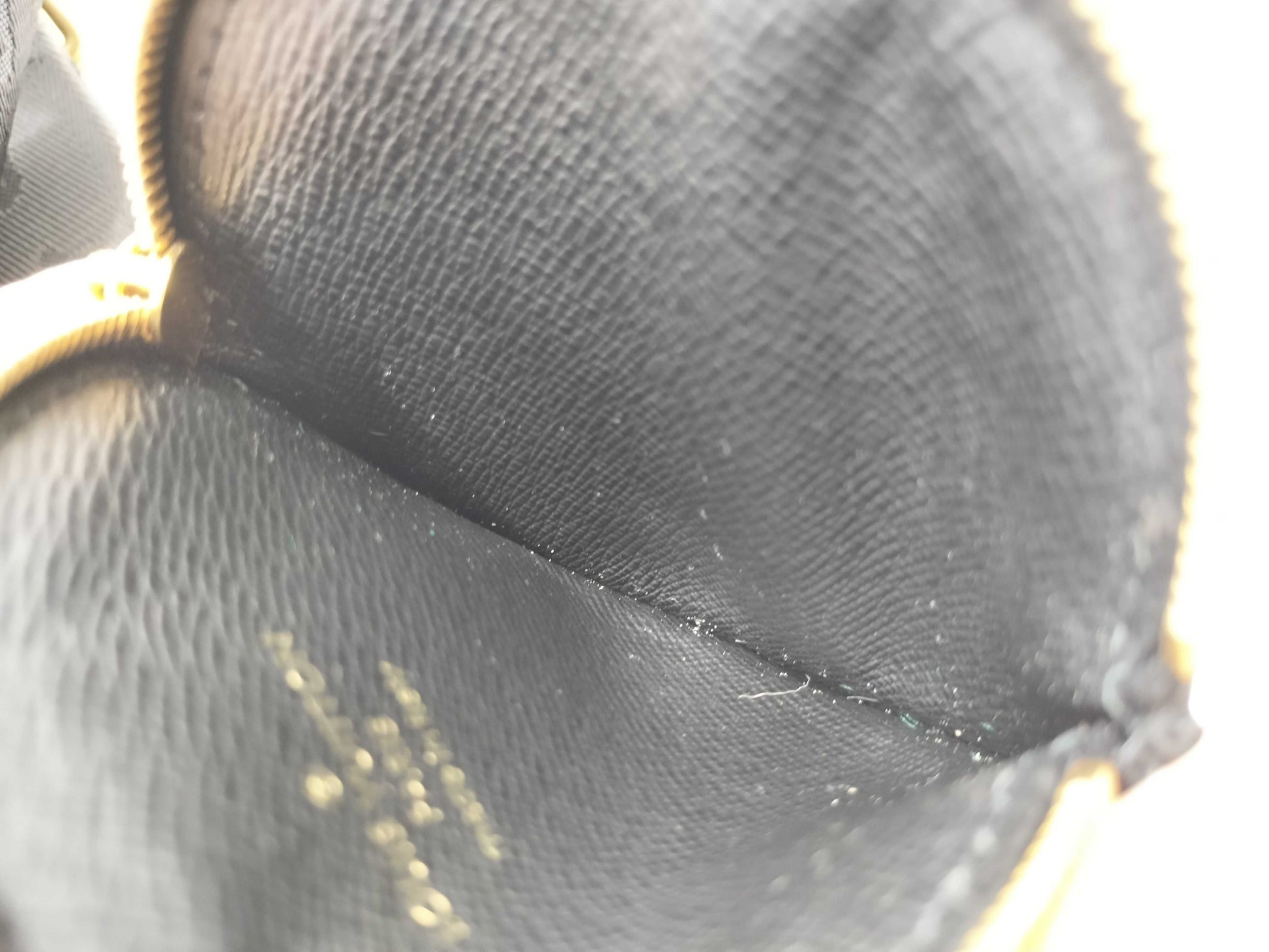 LOUIS VUITTON RFID Verified Louis Vuitton New Wave Shoulder Bag