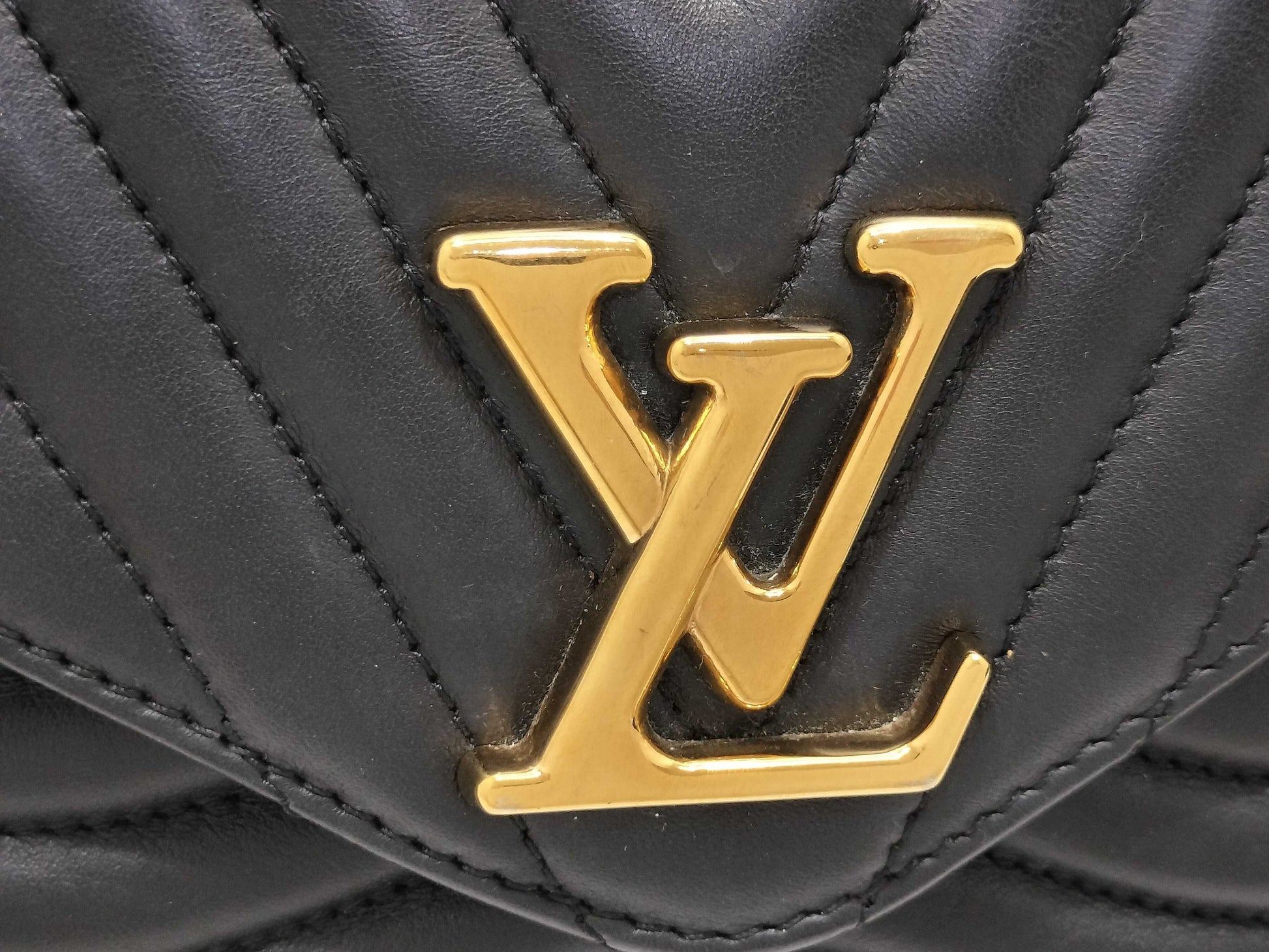 LOUIS VUITTON RFID Verified Louis Vuitton New Wave Shoulder Bag