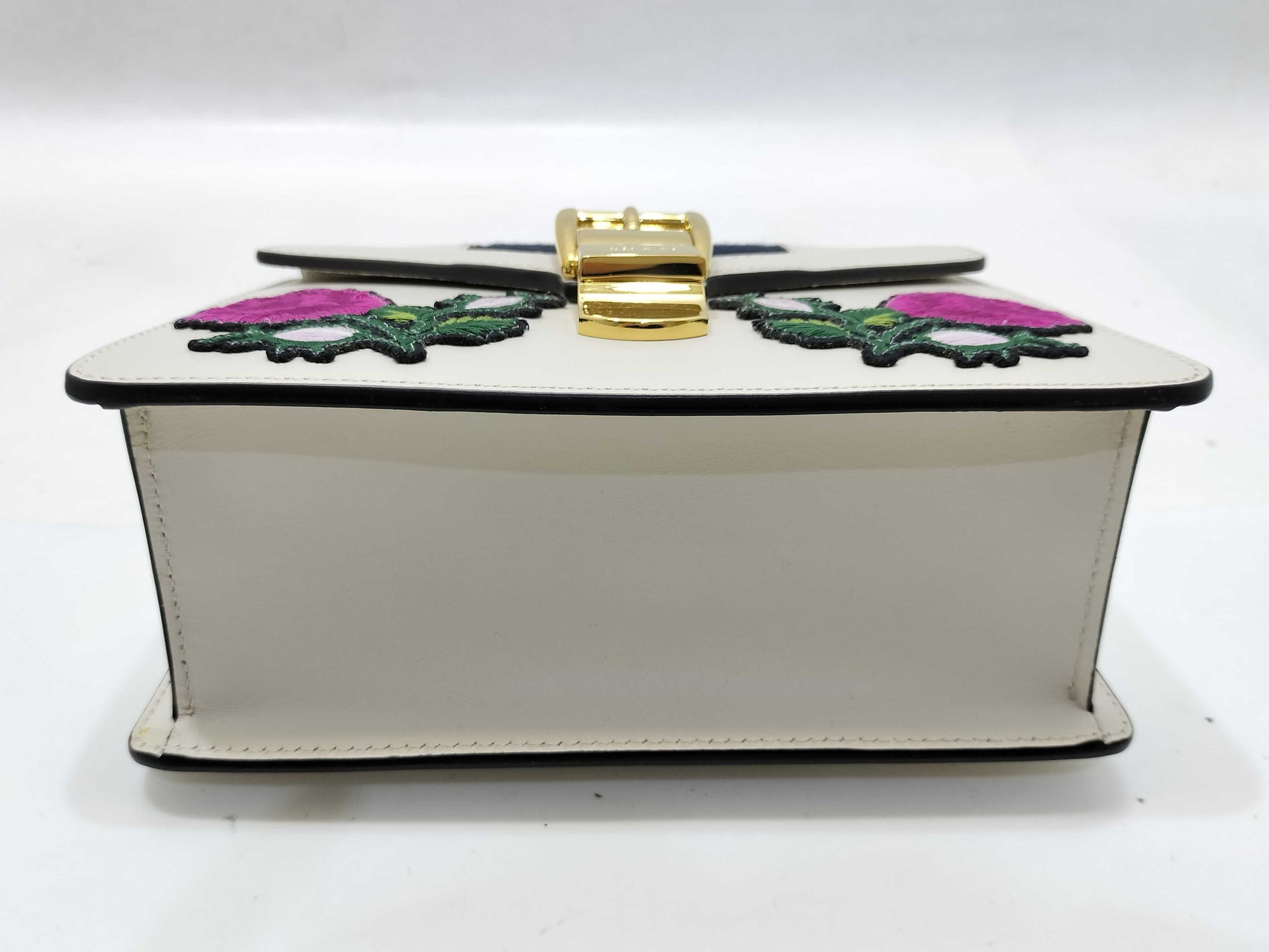 GUCCI Gucci Sylvie Shoulder Bag Handbag