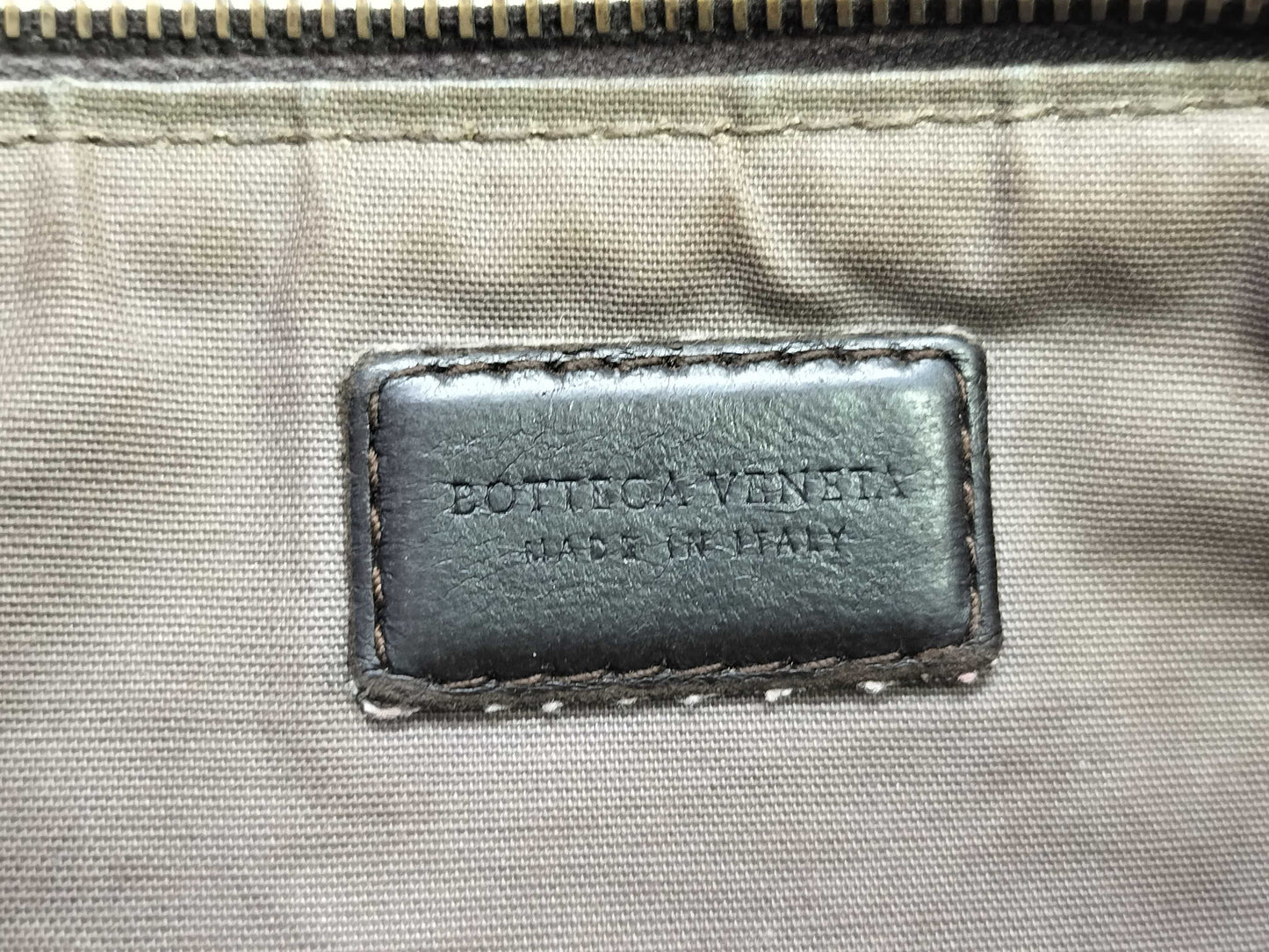 BOTTEGA VENETA Intrecciato Bottega Veneta Wallet Pouch