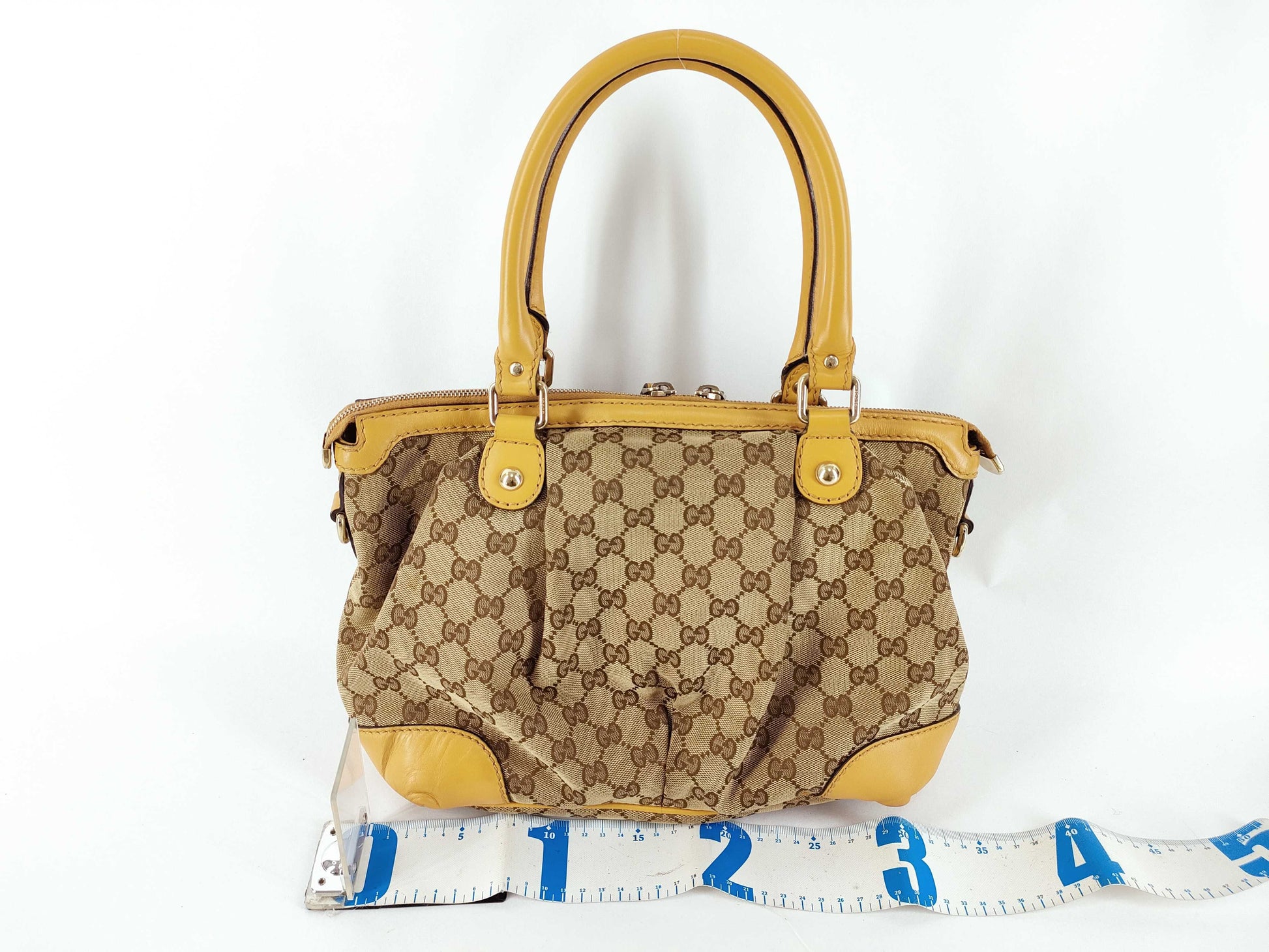GUCCI GG Canvas Gucci Hand Shoulder Bag Shoulder Bag