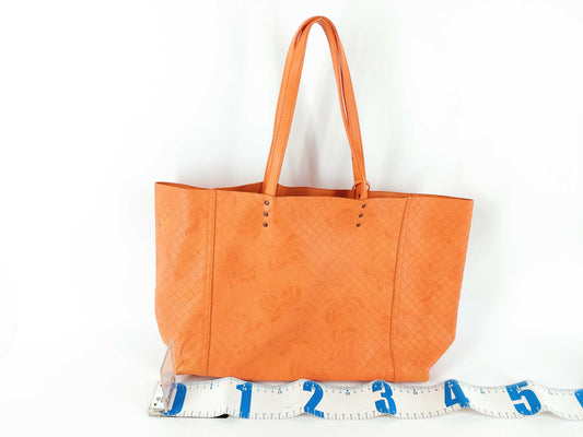 BOTTEGA VENETA Intrecciato Tote Bag