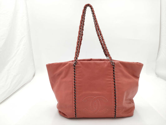 CHANEL tote bag