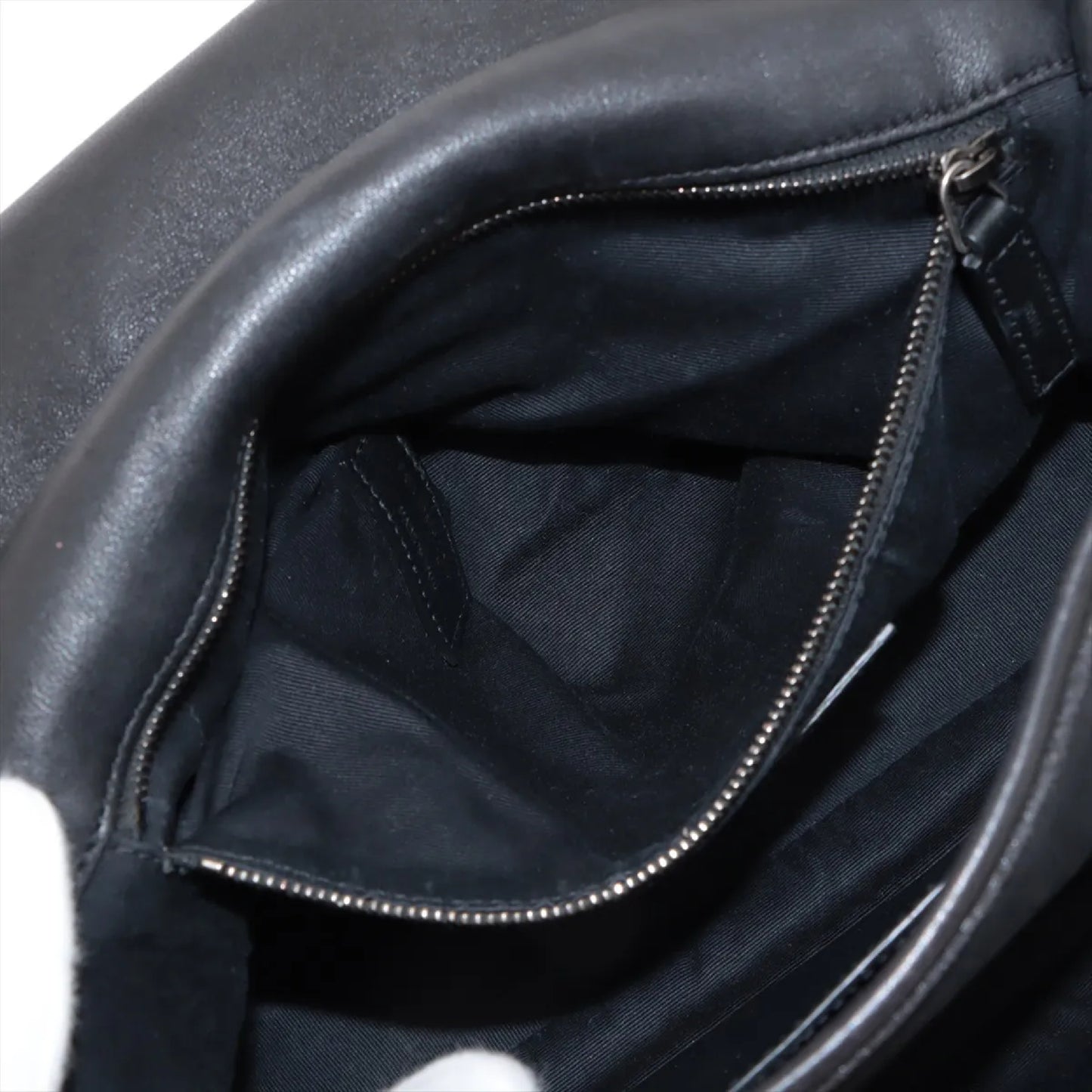 SAINT LAURENT Saint Laurent Paris Niki Leather Chain Shoulder Bag 498894
