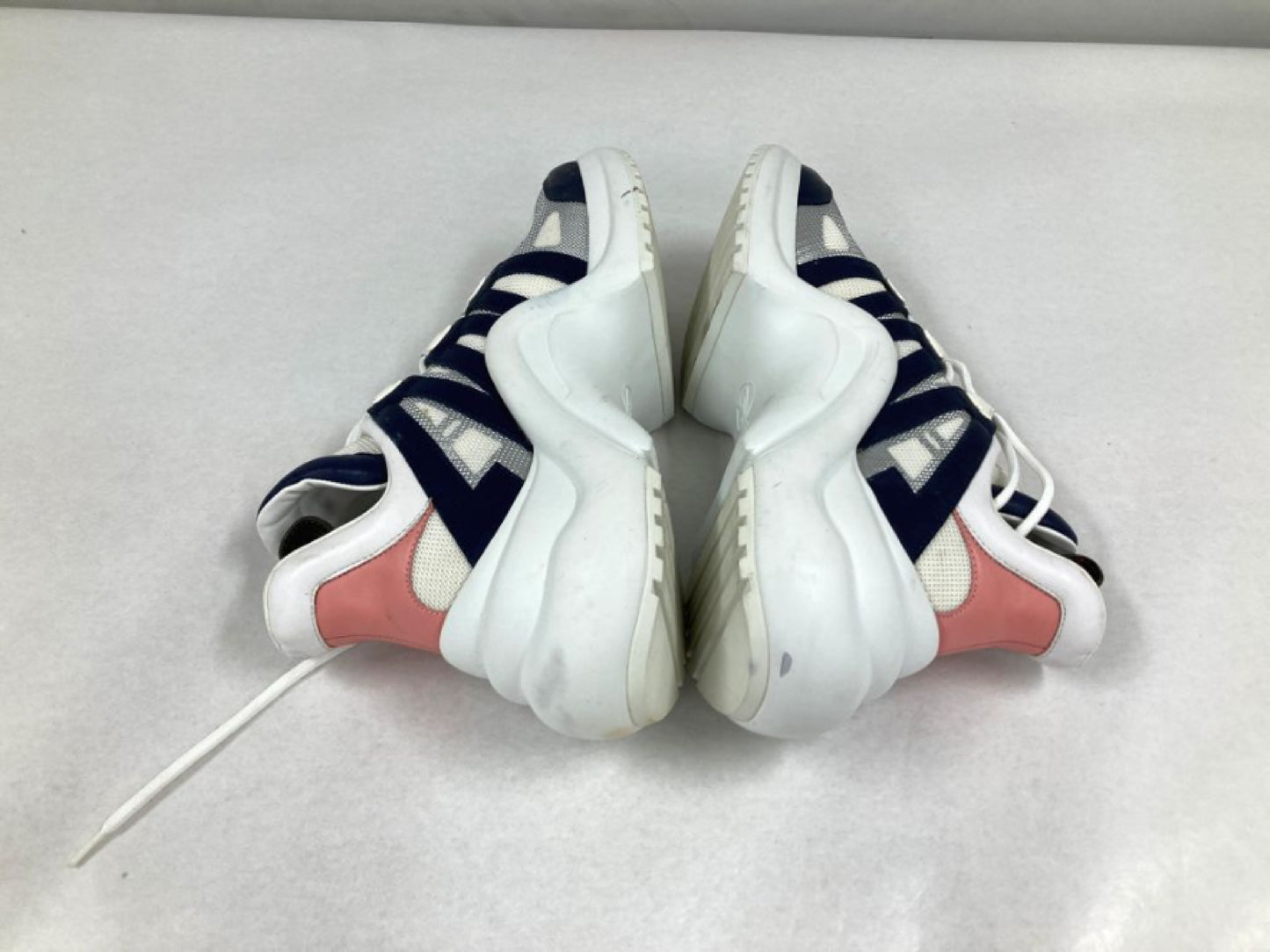 LOUIS VUITTON LV Arclight Sneakers Size 41 GO0168 Sneakers