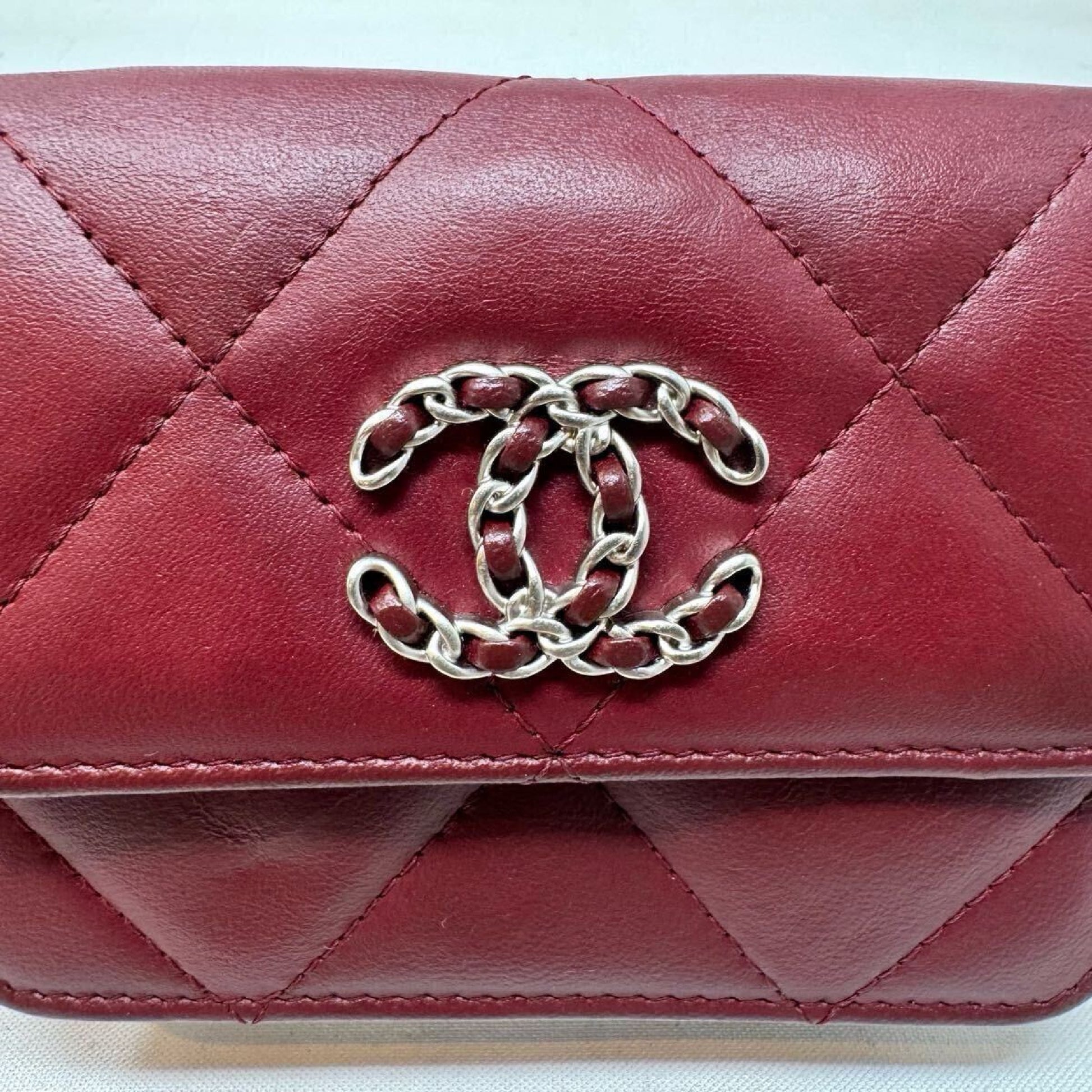 CHANEL CHANEL Mini Mini Matelasse Shoulder Bag, Chanel 19, Lambskin, Coco Mark, Chain Shoulder Wallet, Red, Shoulder Bag