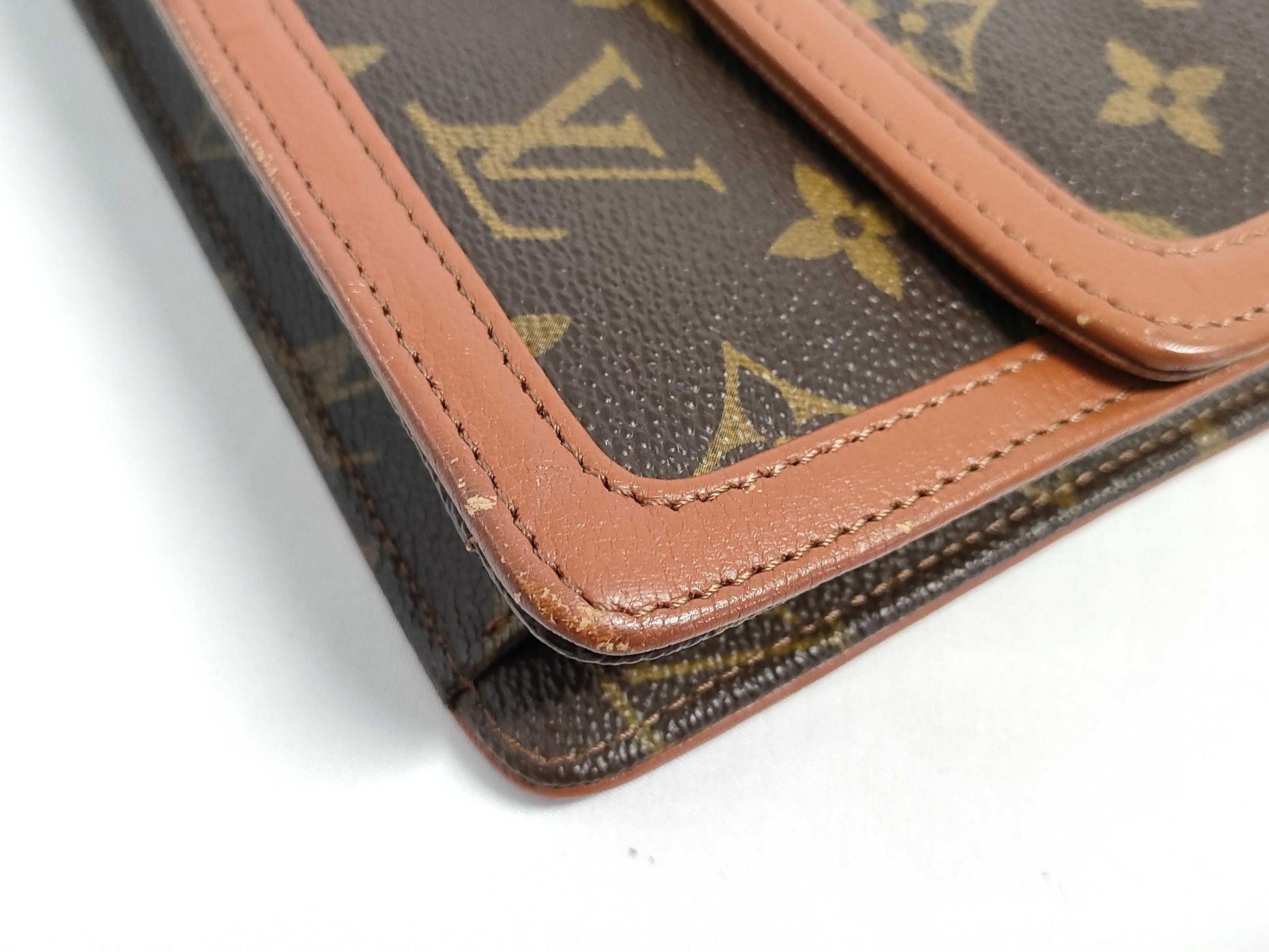 LOUIS VUITTON RFID verification failed 843 Monogram LV Monogram Handbag Second Bag