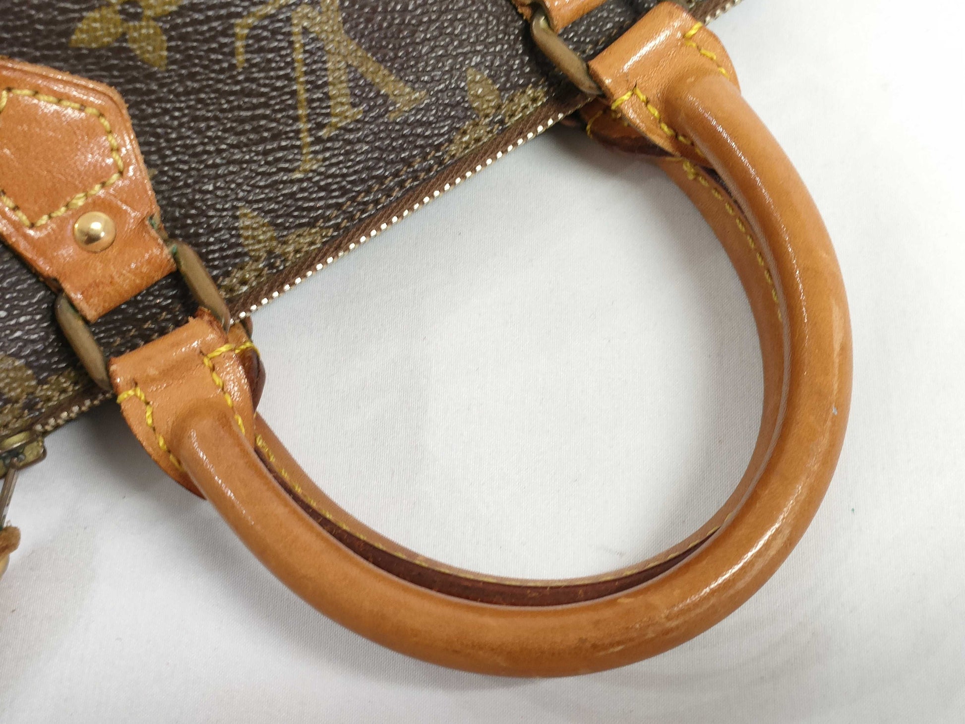LOUIS VUITTON RFID verification not possible, serial number not confirmed, Monogram LOUIS VUITTON M41534 Monogram M41534 Mini Speedy Pouch Handbag with White Tag
