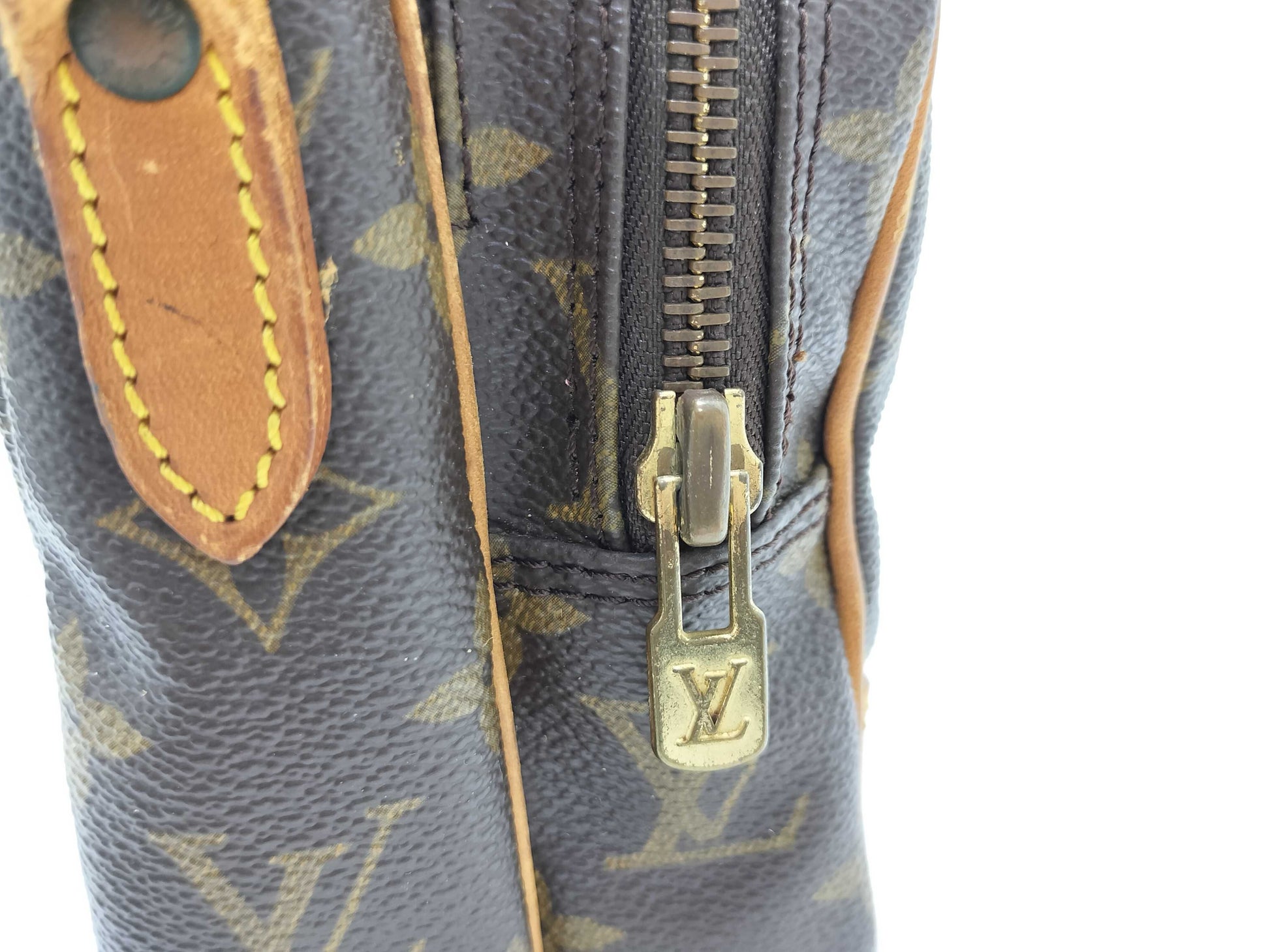 LOUIS VUITTON TH 0911 Monogram LV Monogram Shoulder Bag Amazon PM Shoulder Bag