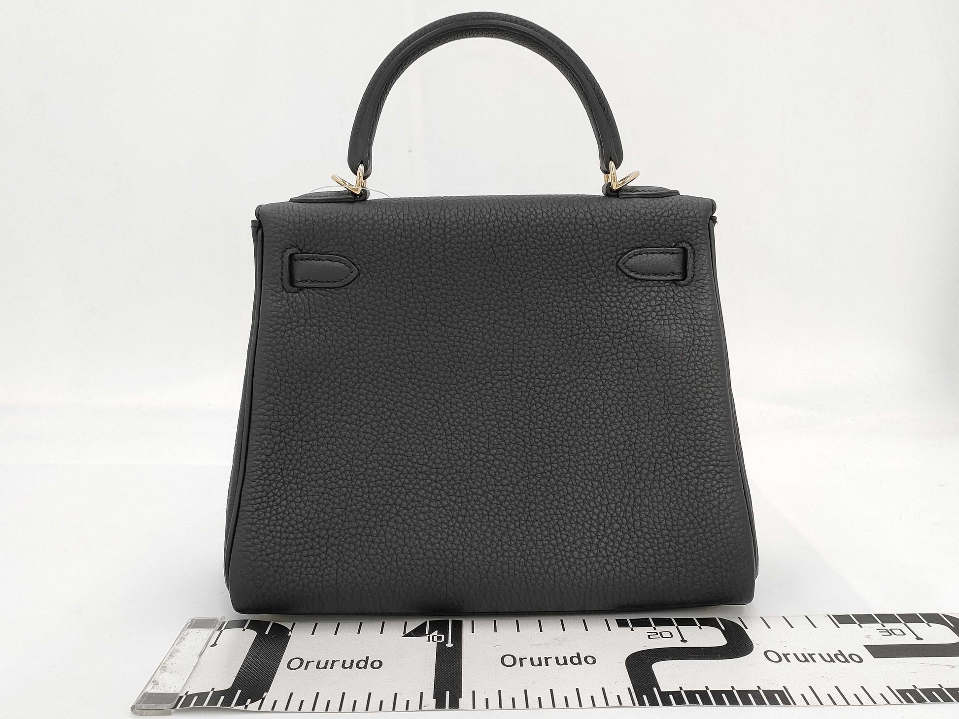 HERMES Kelly 25 Togo Black Handbag with GD Hardware and Double Stamp