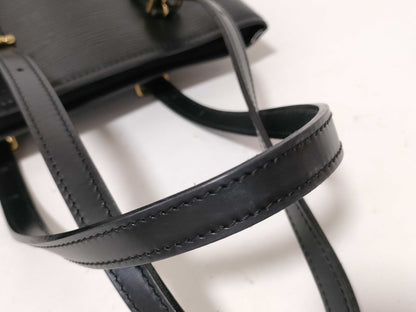 LOUIS VUITTON Epi Bucket Shoulder Bag