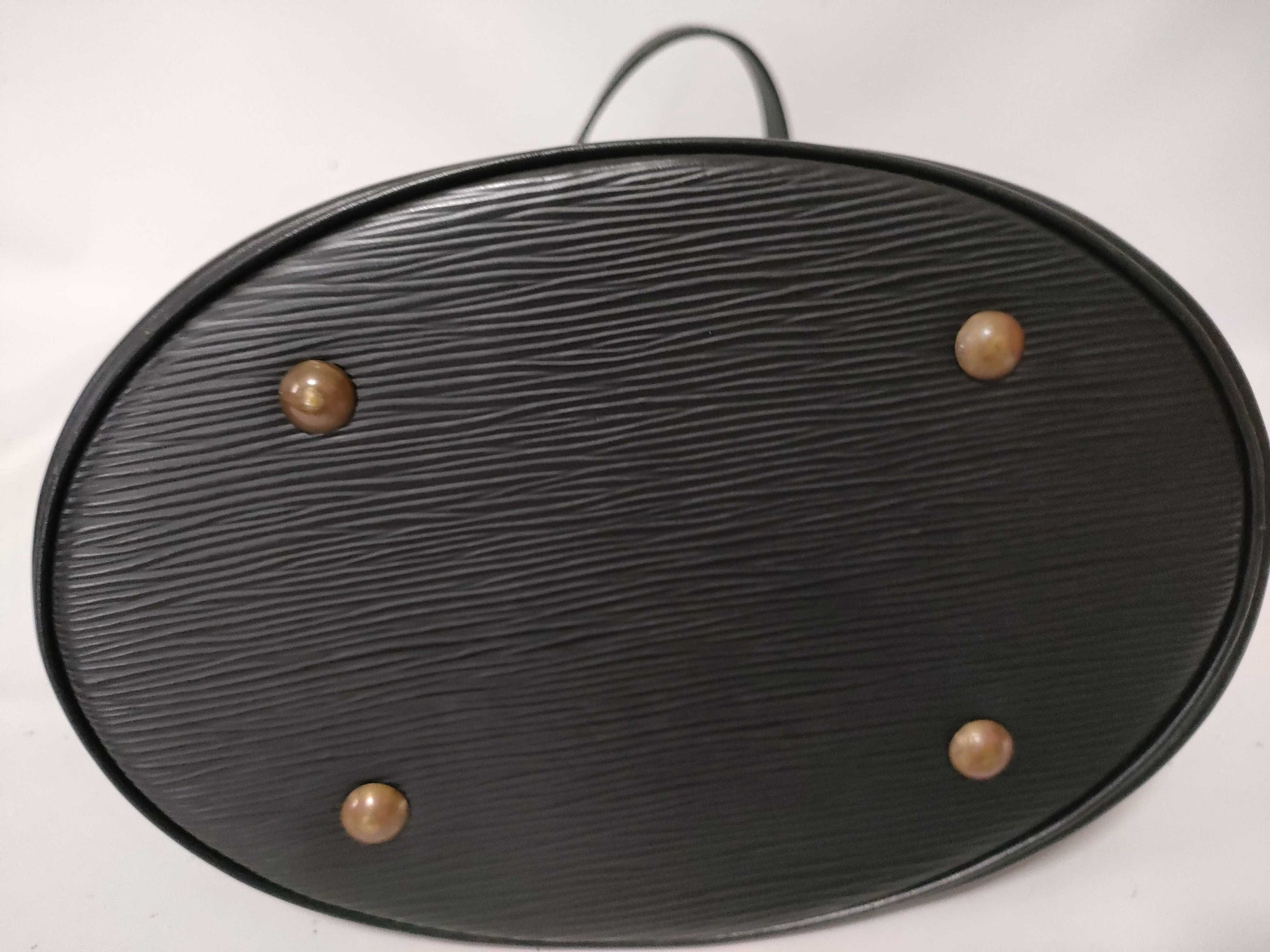 LOUIS VUITTON Epi Bucket Shoulder Bag
