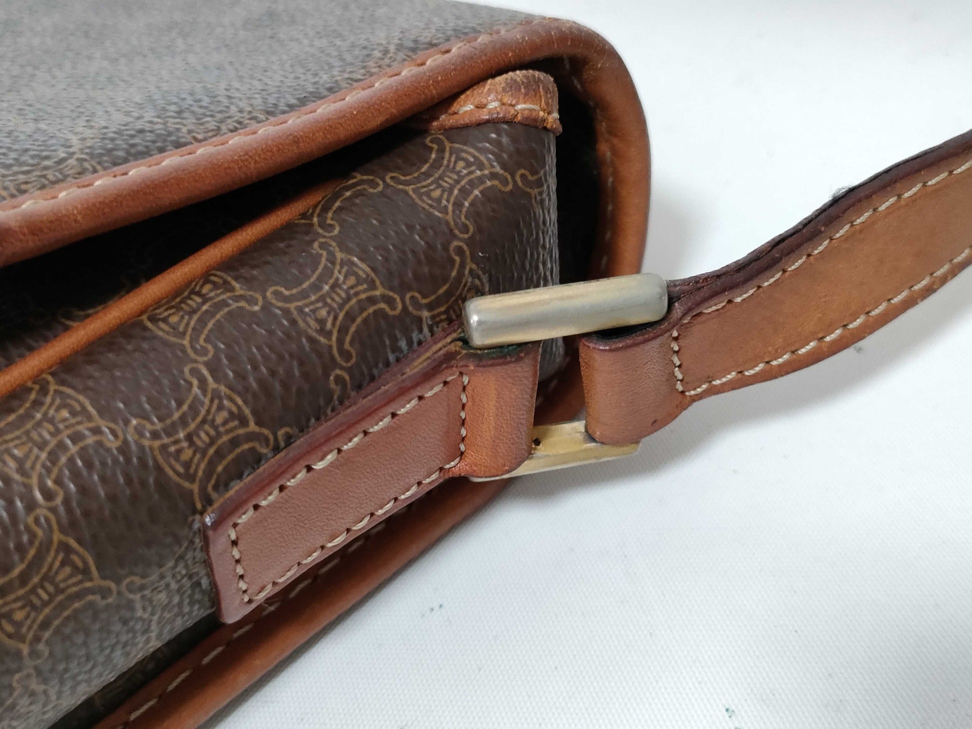CELINE Shoulder Bag