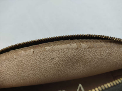 LOUIS VUITTON RFID verification failed. Serial number verification failed. Monogram Louis Vuitton Cosmetic Pouch.