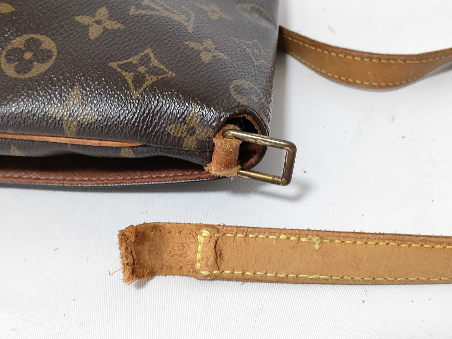 LOUIS VUITTON Monogram LV Mono Musette Salsa Shoulder Bag