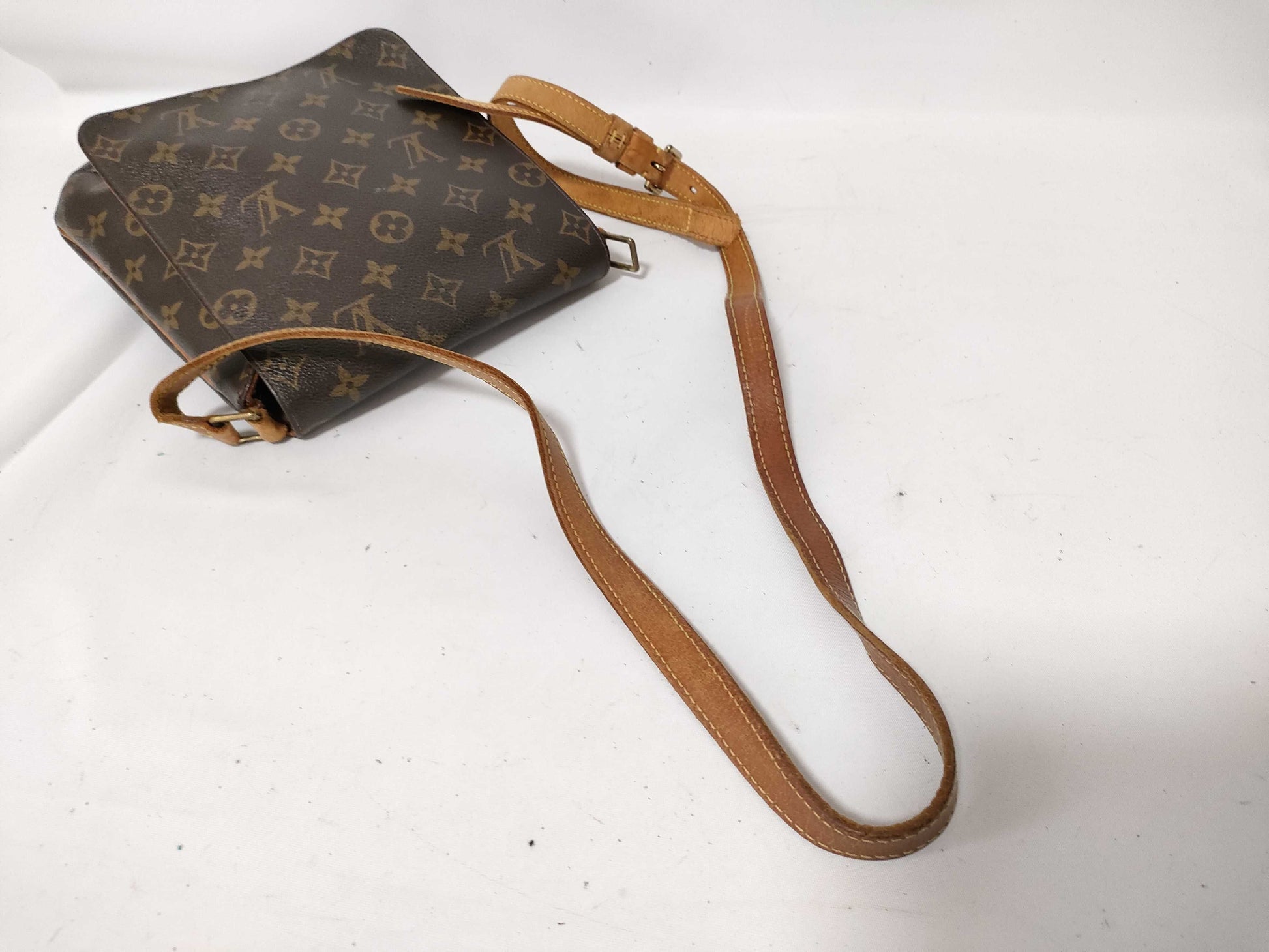LOUIS VUITTON Monogram LV Mono Musette Salsa Shoulder Bag