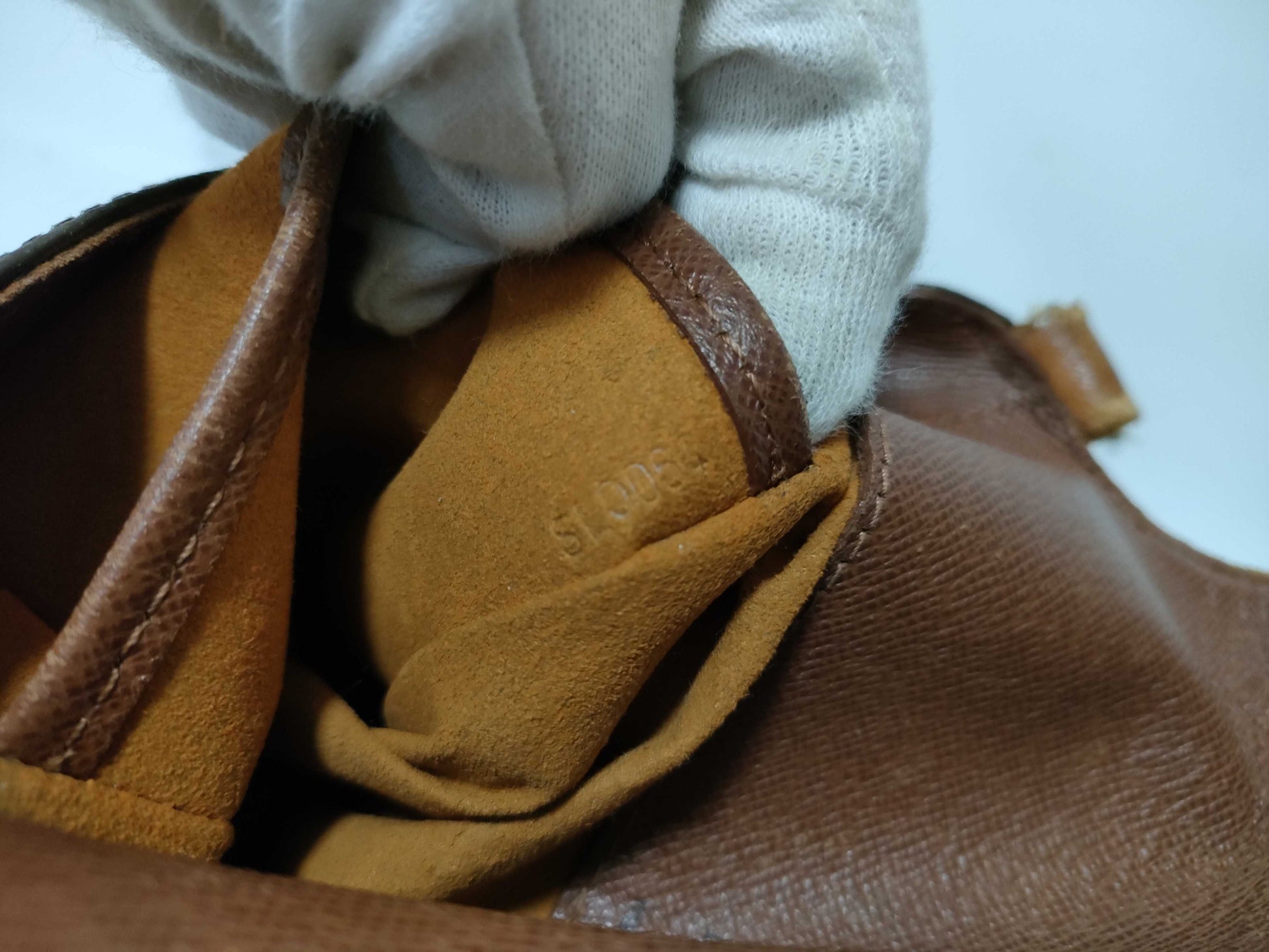 LOUIS VUITTON Monogram LV Mono Musette Salsa Shoulder Bag